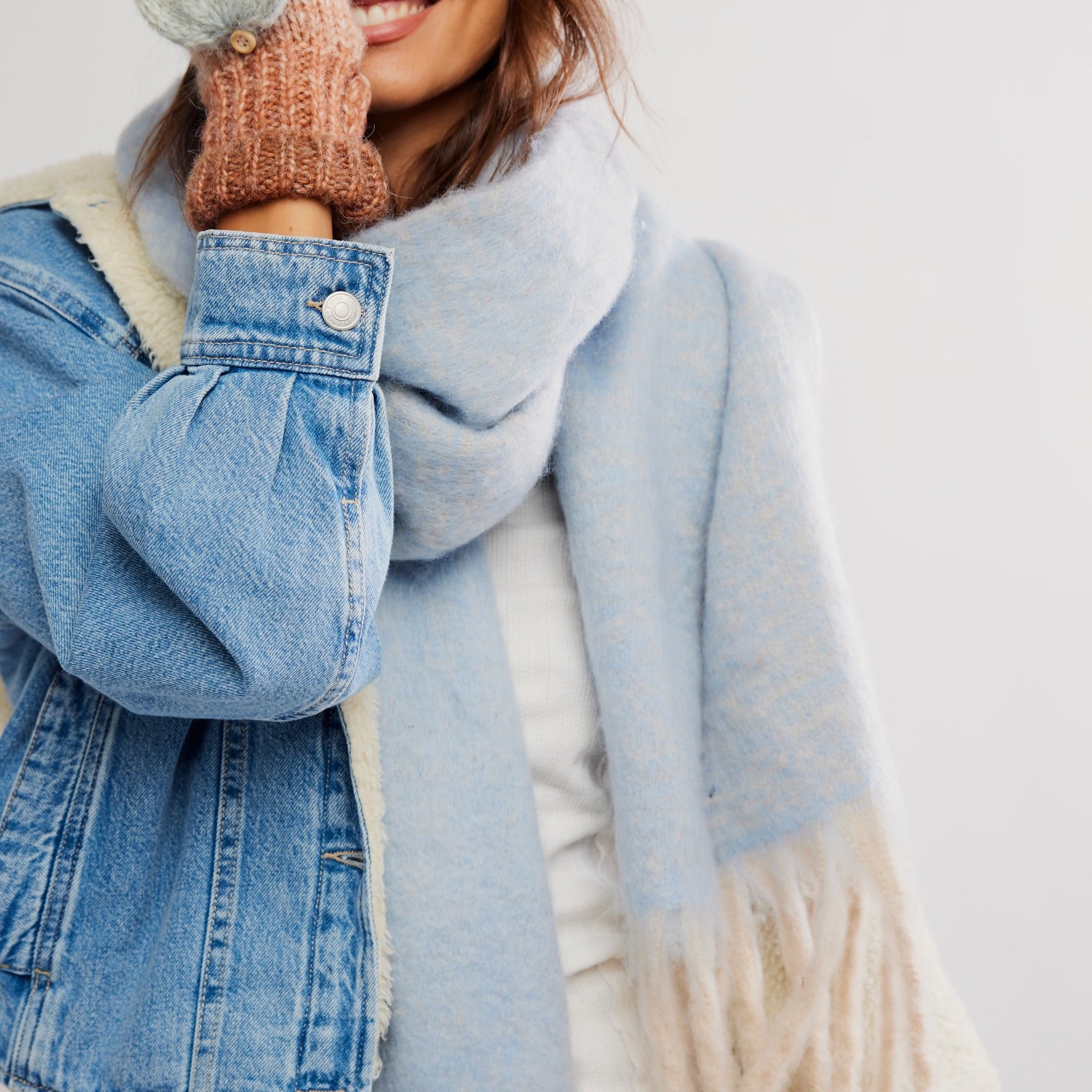 FREE PEOPLE WINTER CHILLS BLANKET SCARF - BLUE