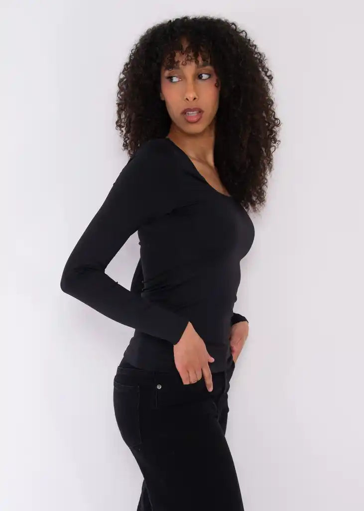 MARIANA SIGNATURE LONG SLEEVE - BLACK