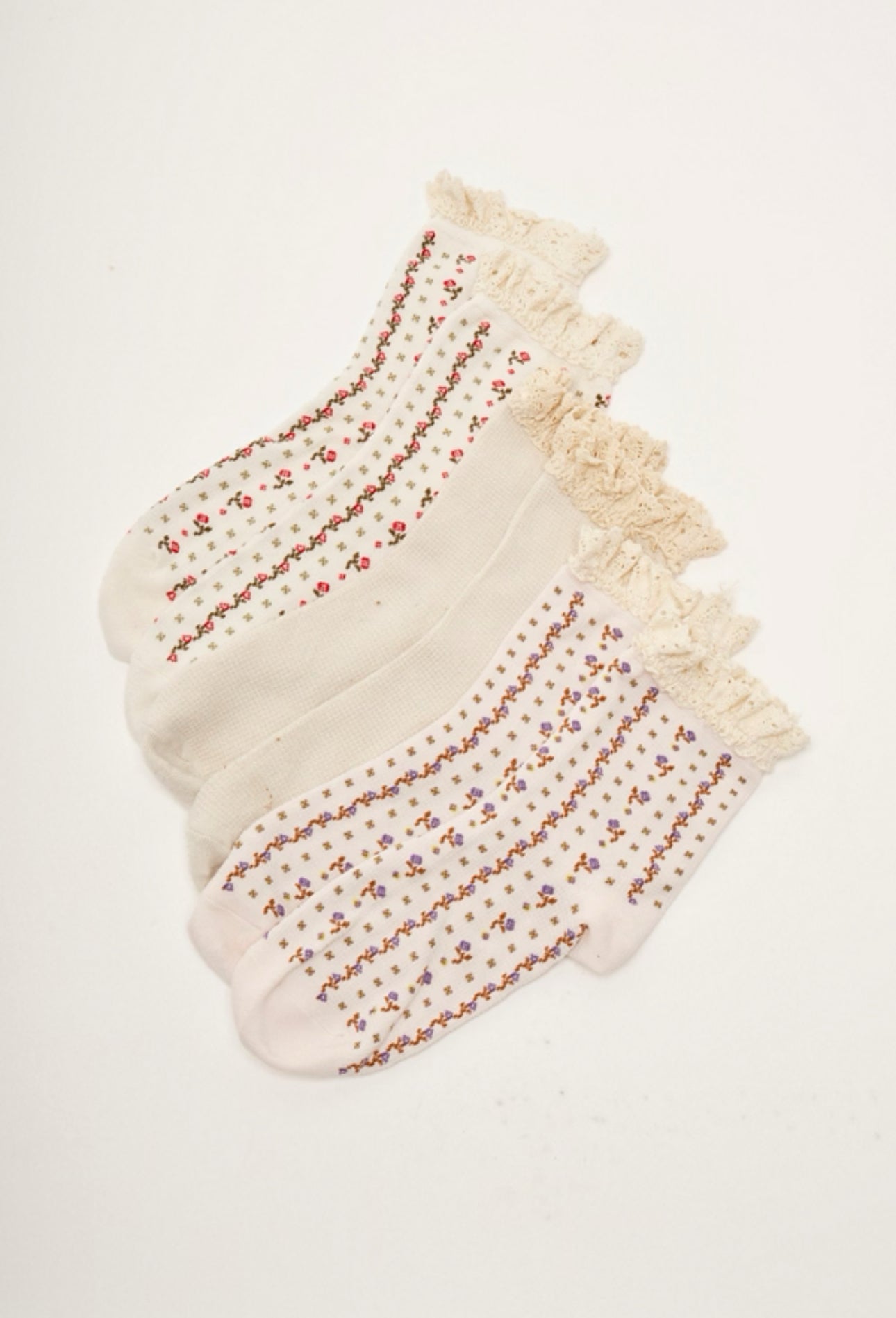 FREE PEOPLE 3PK RUFFLE SOCKS - TAINTED LOVE