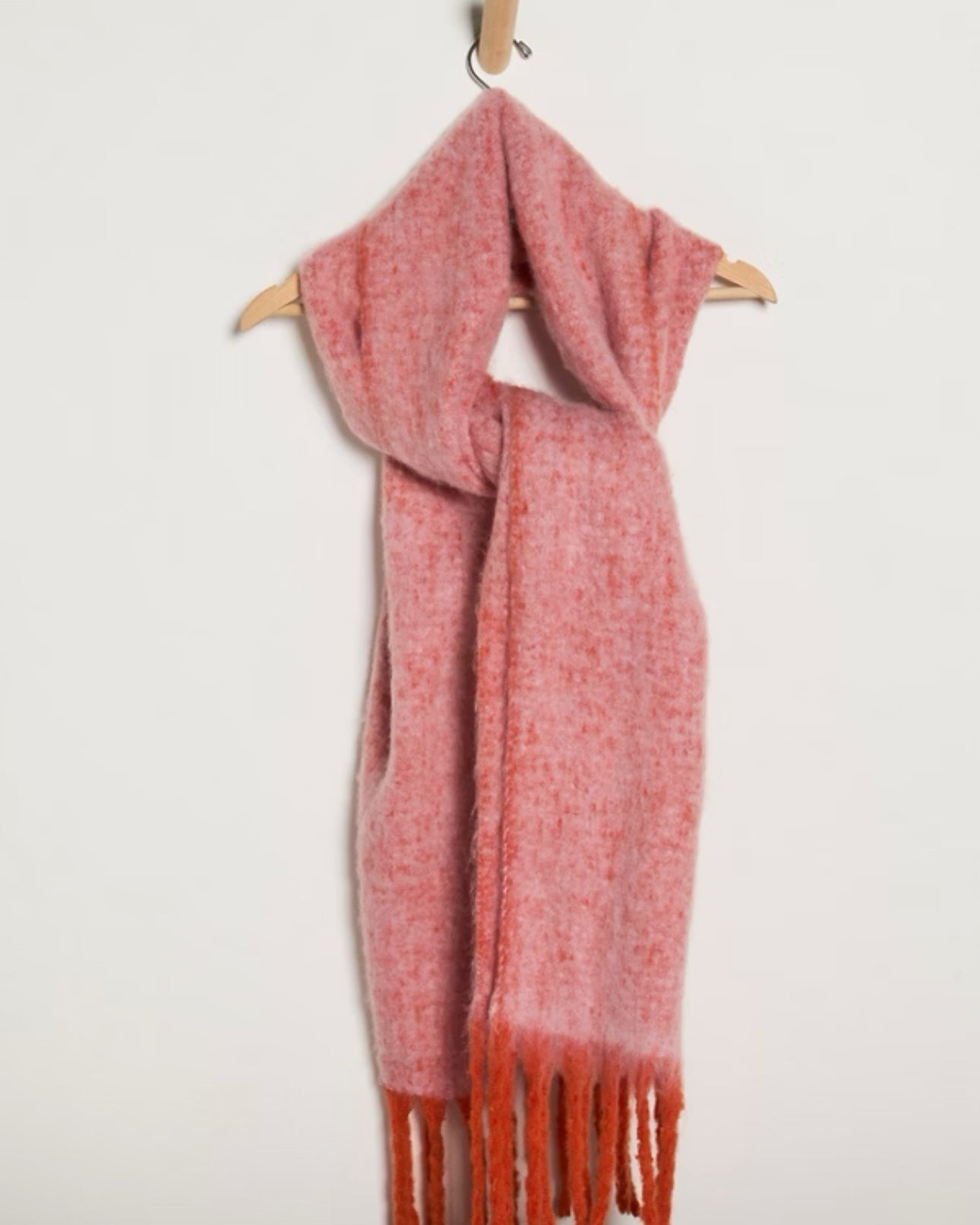 FREE PEOPLE WINTER CHILLS BLANKET SCARF - PINK