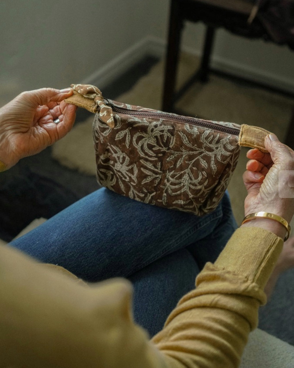 SAFFRON BLOCK PRINT POUCH - BROWN