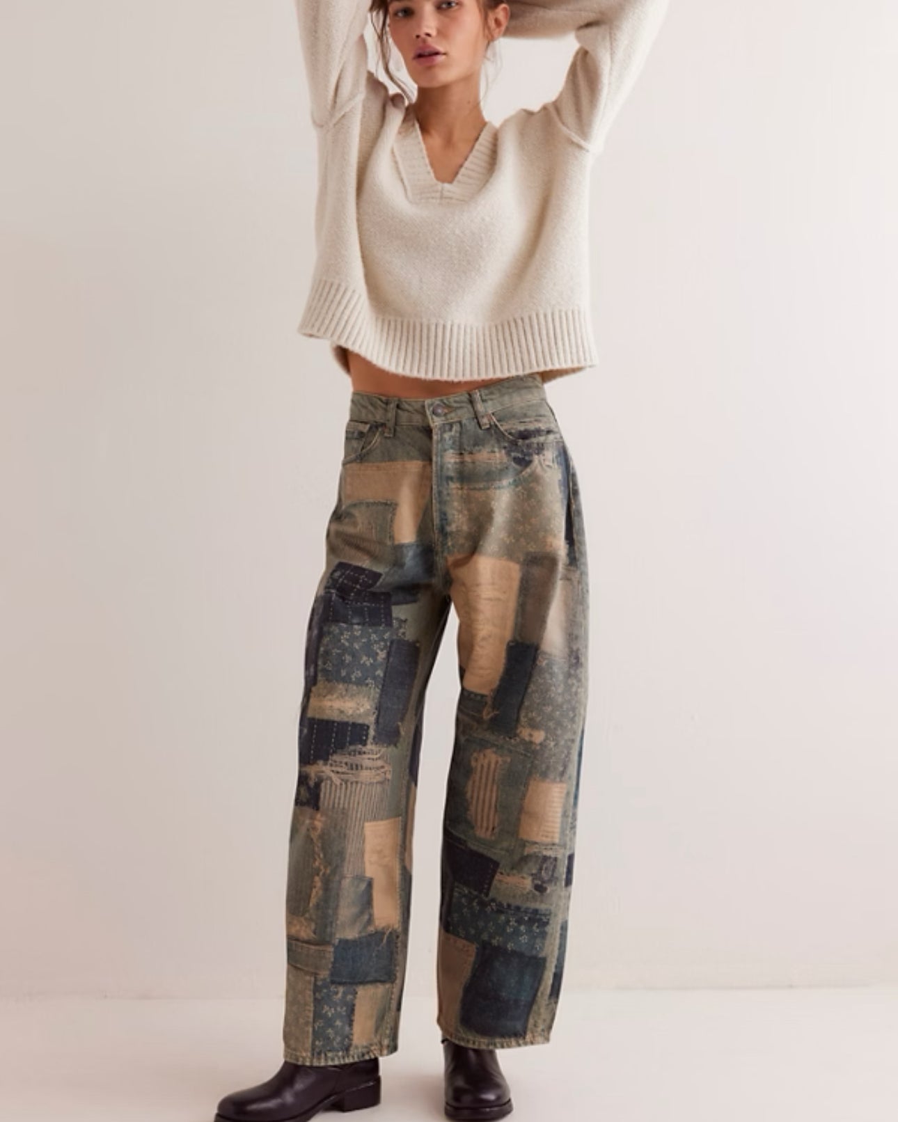 FREE PEOPLE ILLUSIONS RELAXED FIT JEANS - INDIGO COMBO