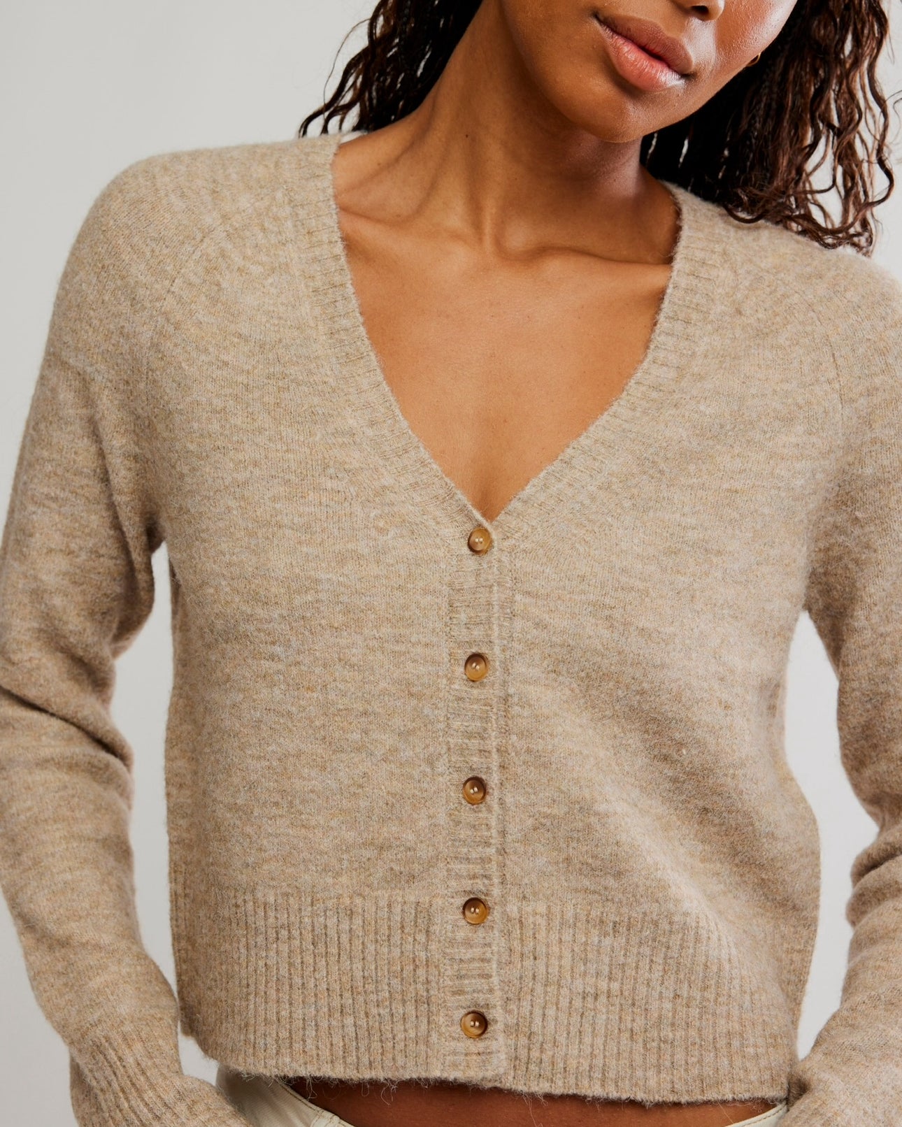 FREE PEOPLE SCHOOL GIRL CARDI - FEATHER GREY