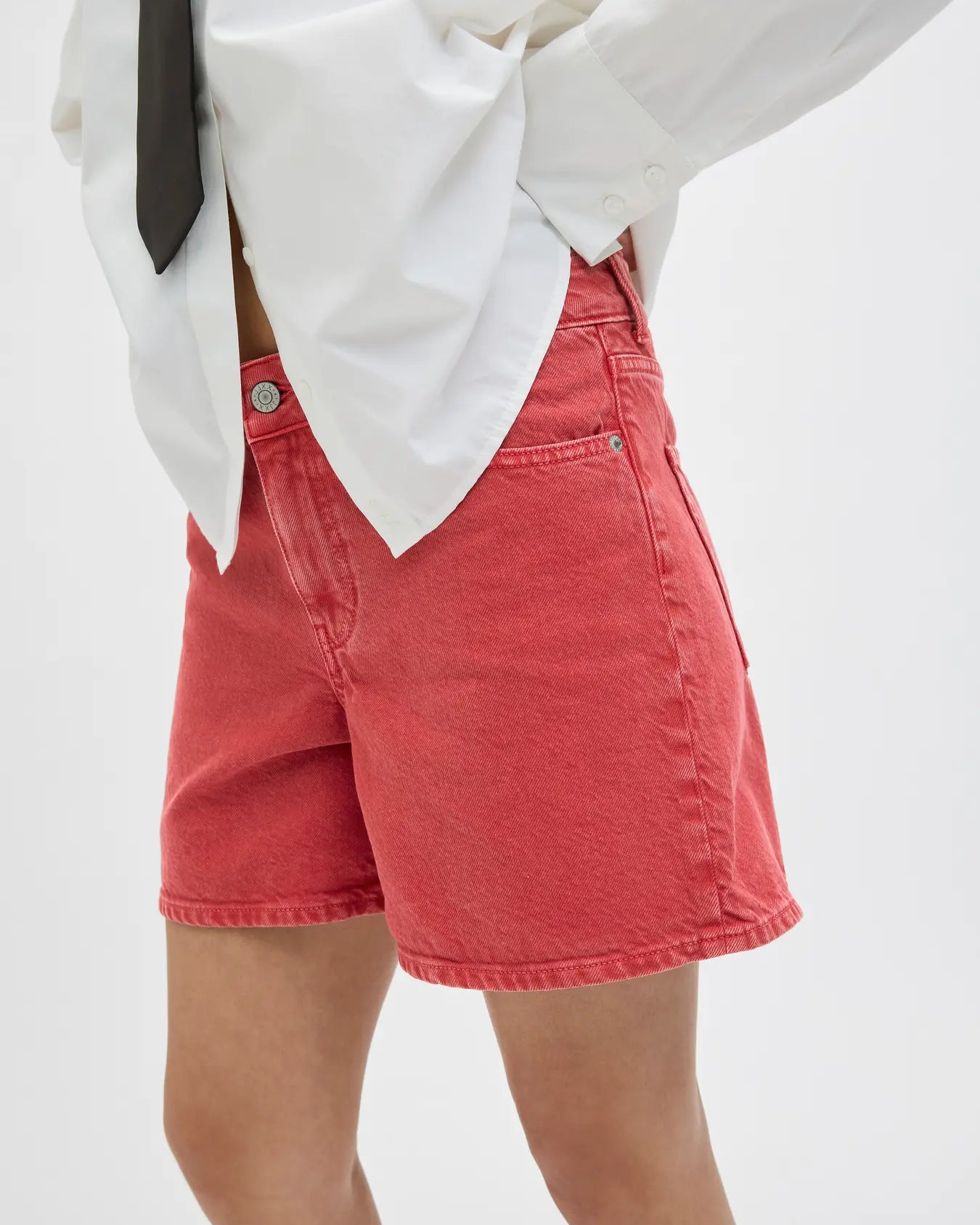 JJXX LAURA DENIM SHORTS - RACING RED