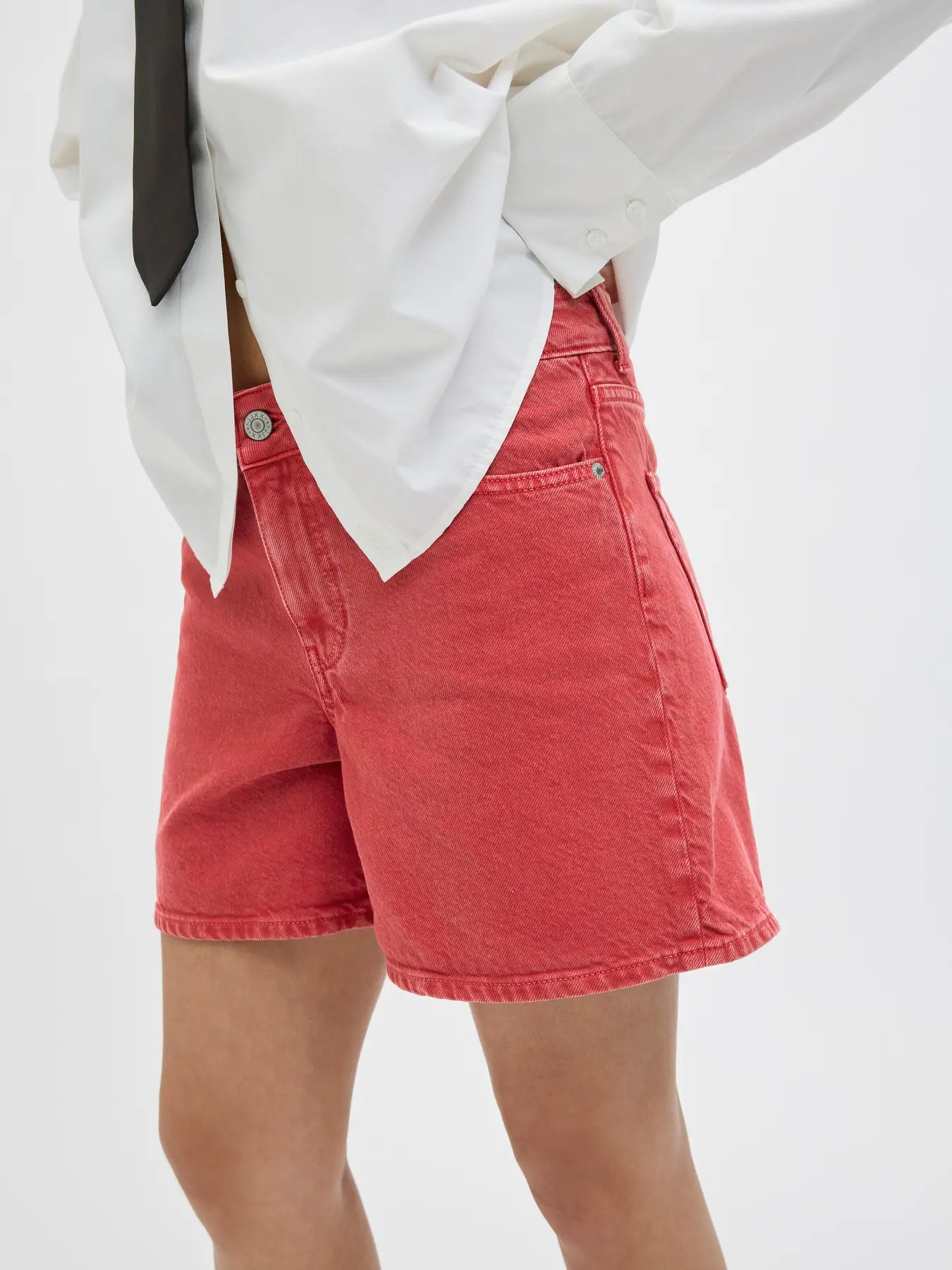 JJXX LAURA DENIM SHORTS - RACING RED