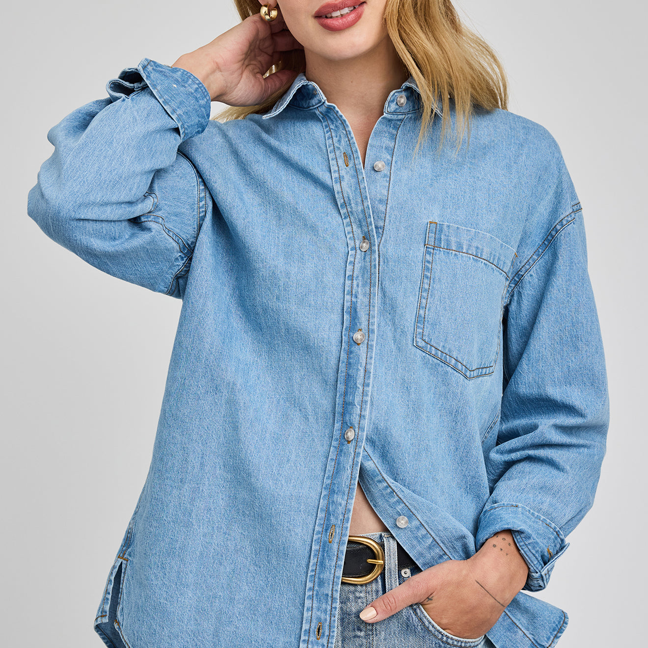GENTLE FAWN WHITNEY DENIM BUTTON DOWN - LIGHT WASH