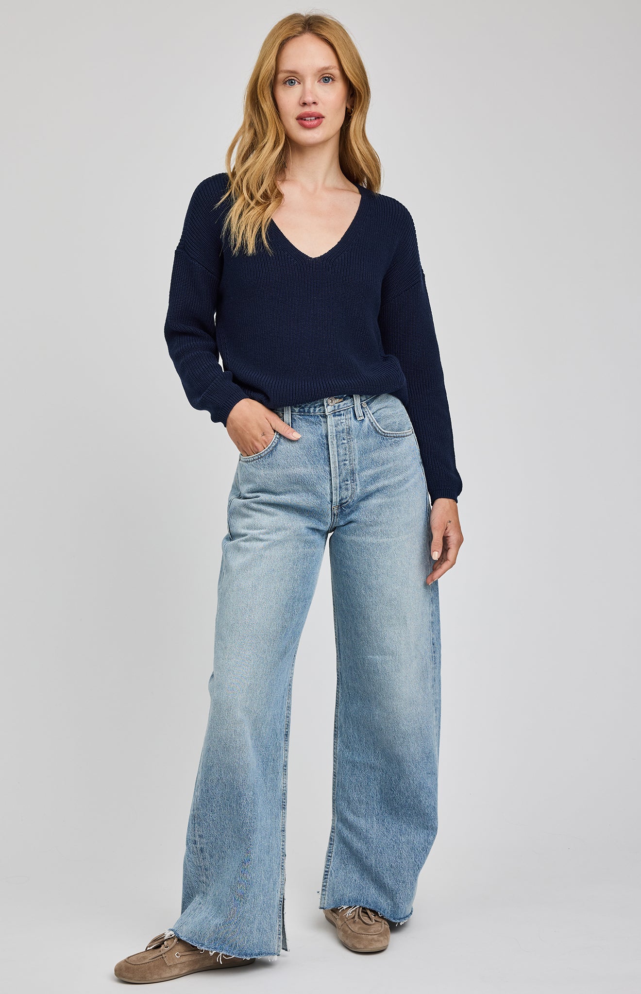 *PRE ORDER* GENTLE FAWN TUCKER PULLOVER - NAVY