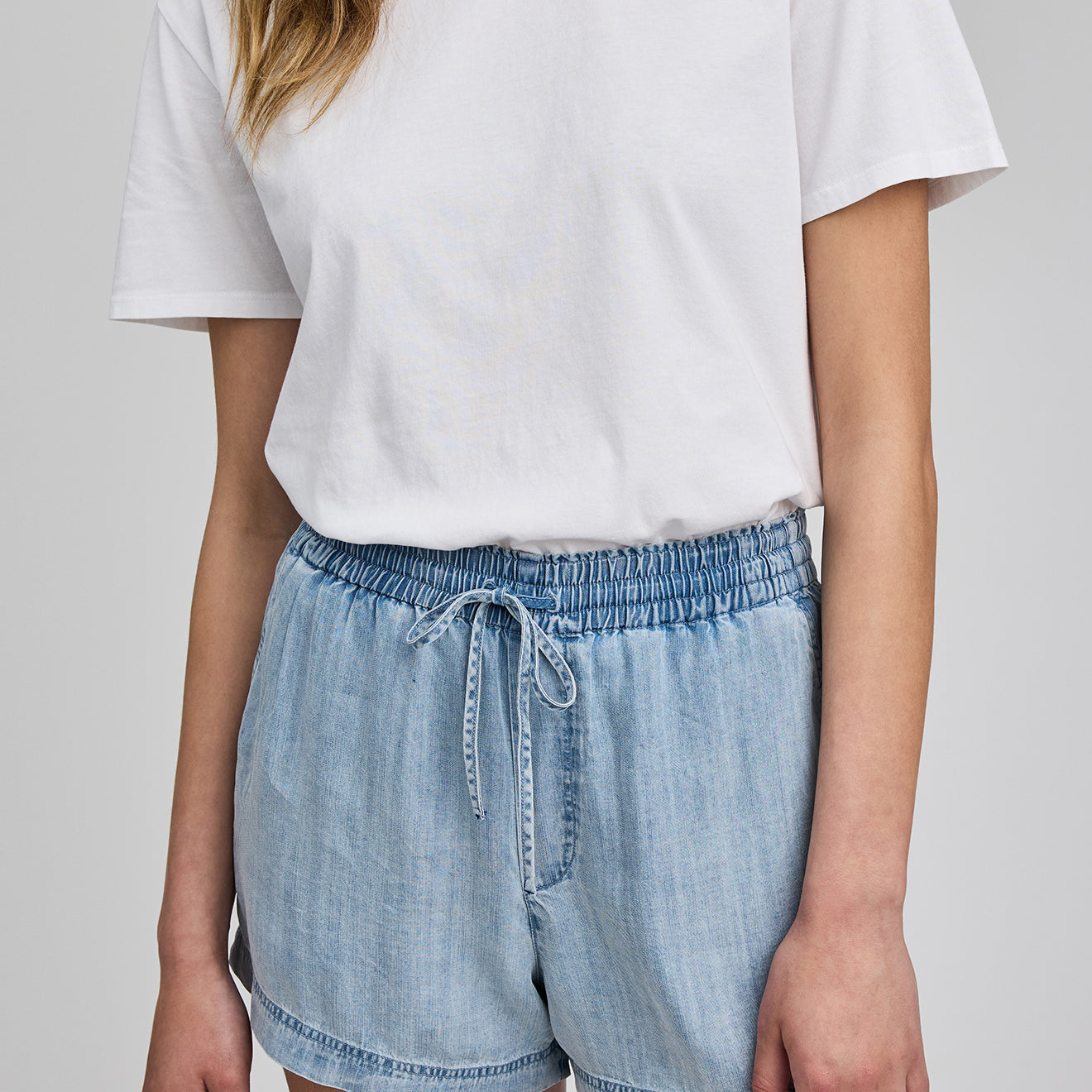 GENTLE FAWN TESSA SHORTS - LIGHT BLUE