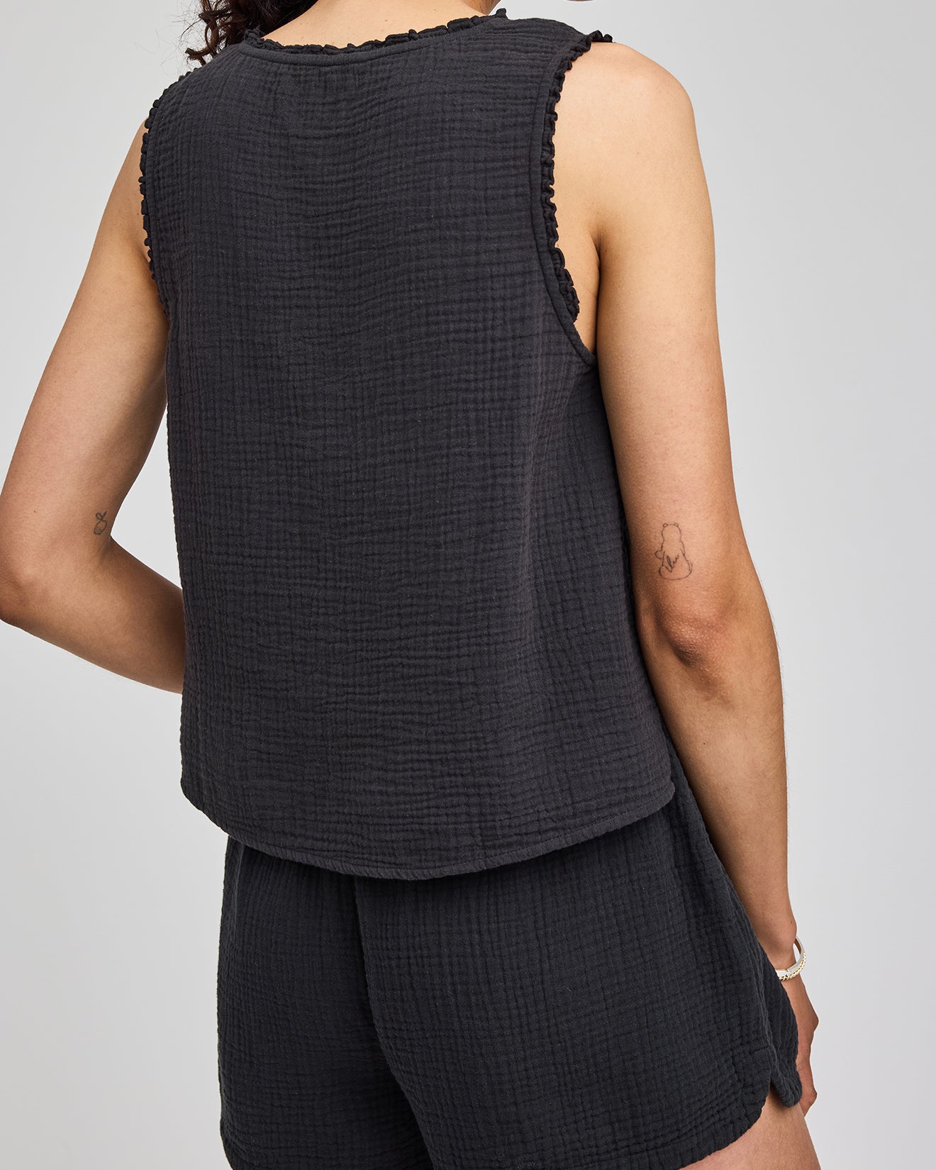 GENTLE FAWN BREANNA VEST - BLACK