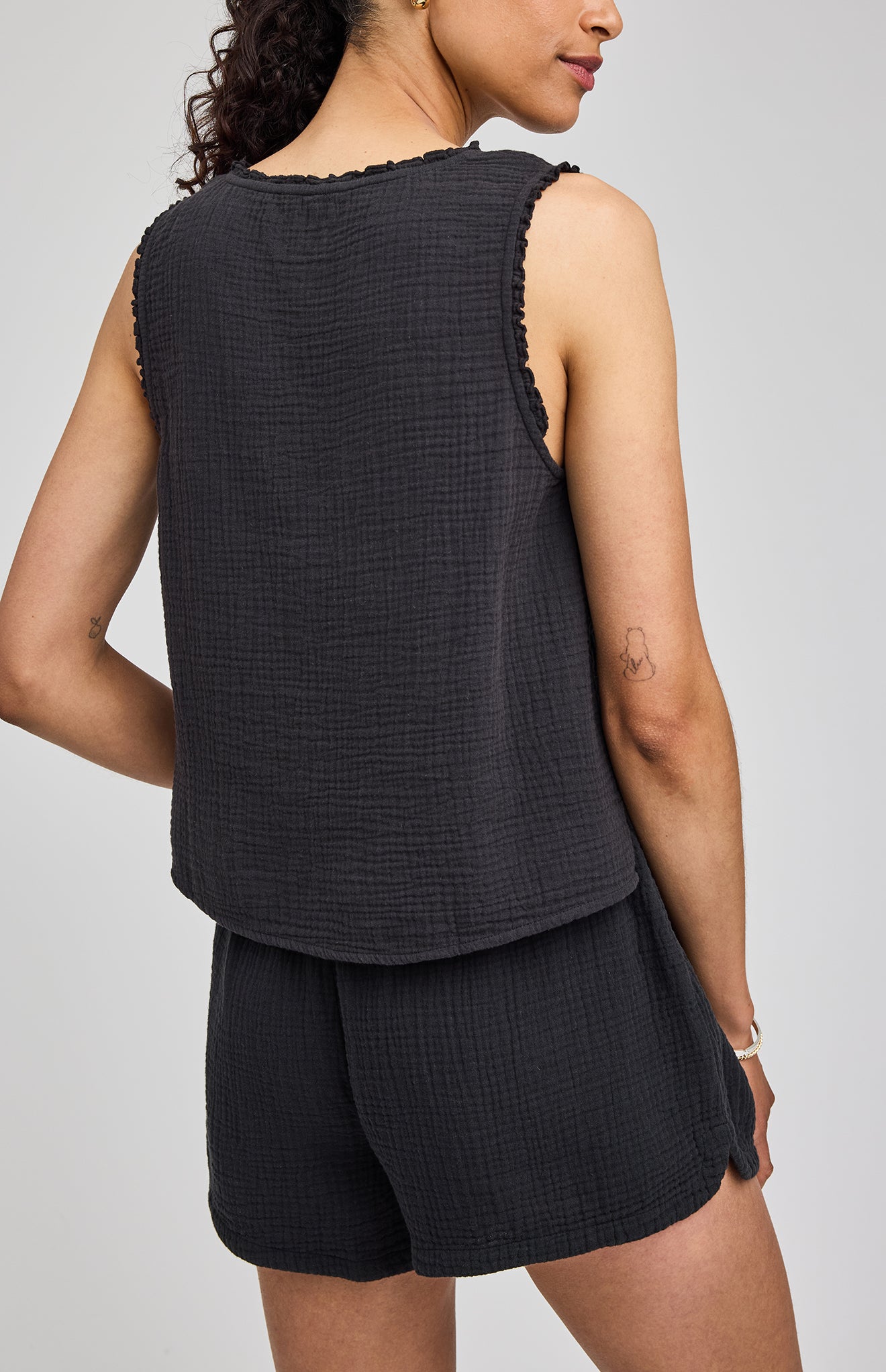 GENTLE FAWN BREANNA VEST - BLACK