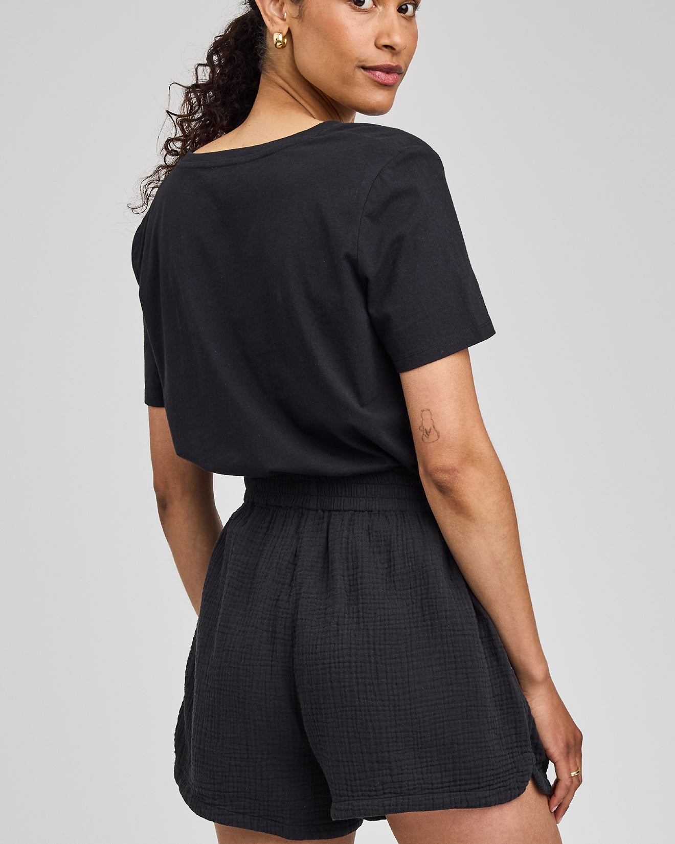 GENTLE FAWN VALERIA PULL ON SHORTS - BLACK