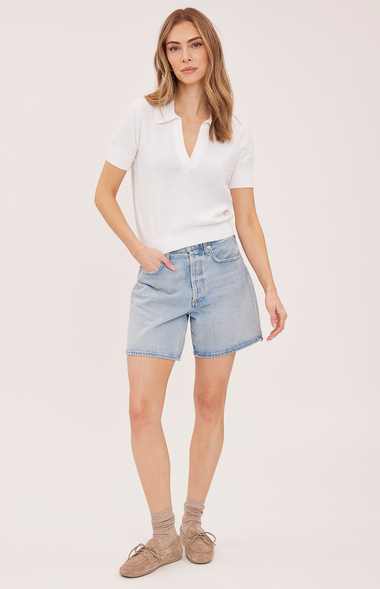 *PRE ORDER* GENTLE FAWN TATUM COLLARED TEE - WHITE