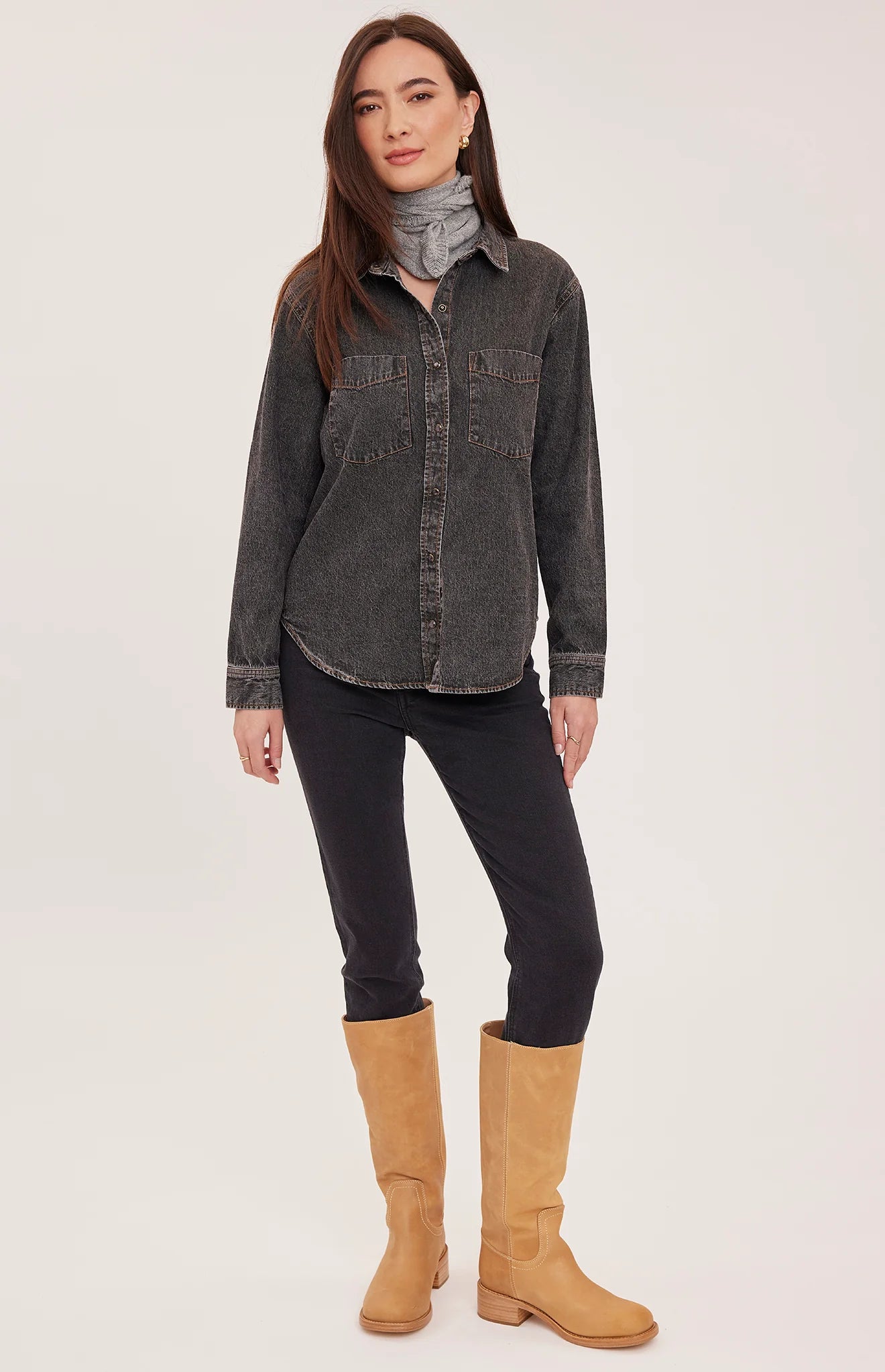 GENTLE FAWN GRIFFON BUTTON DOWN - BLACK WASH