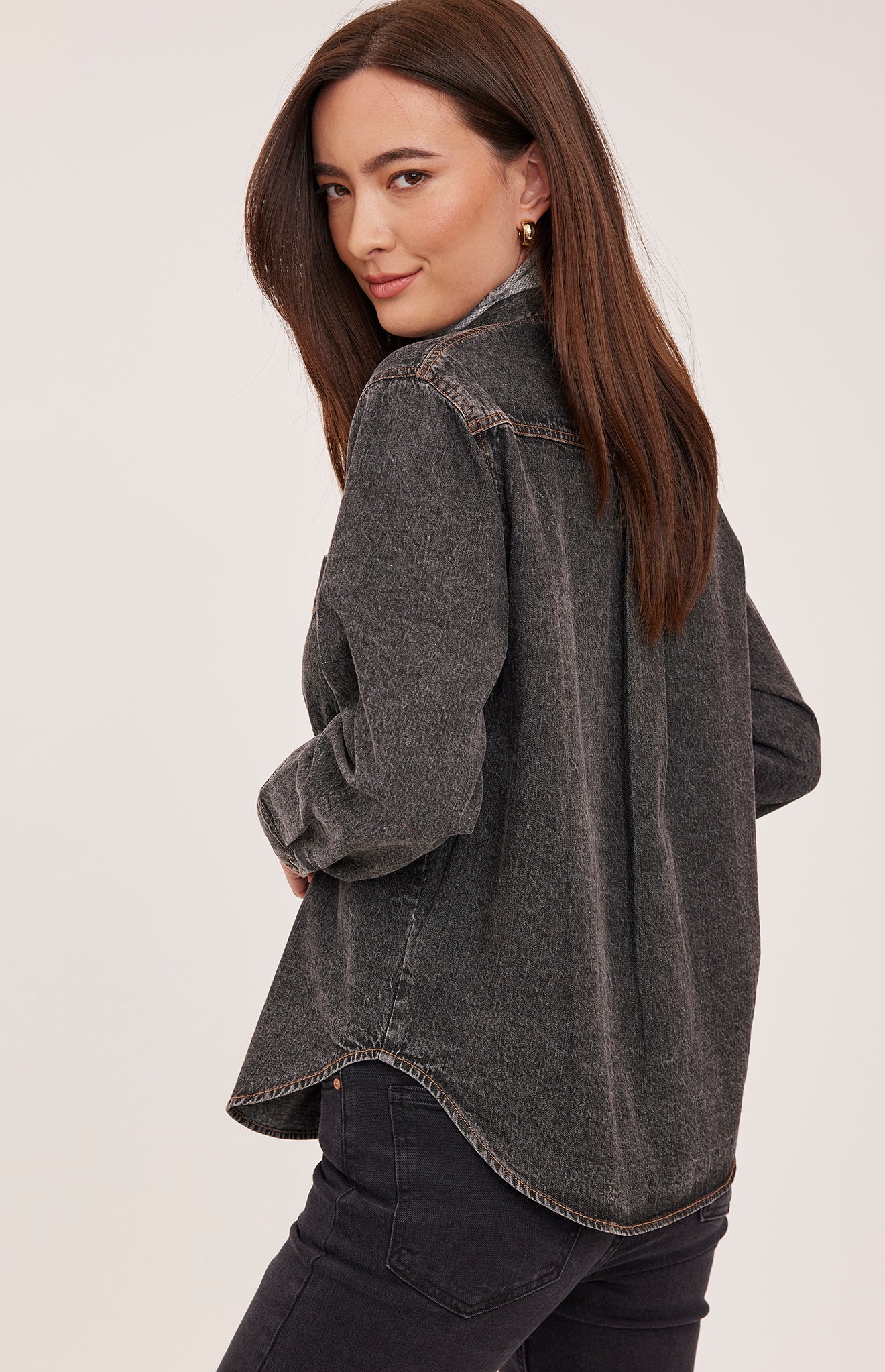 GENTLE FAWN GRIFFON BUTTON DOWN - BLACK WASH