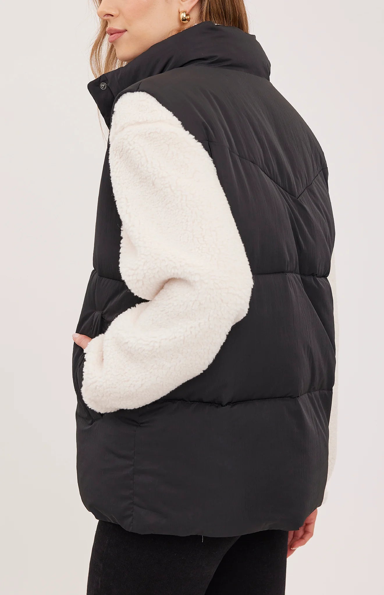 GENTLE FAWN SHILOH PUFFER VEST - BLACK