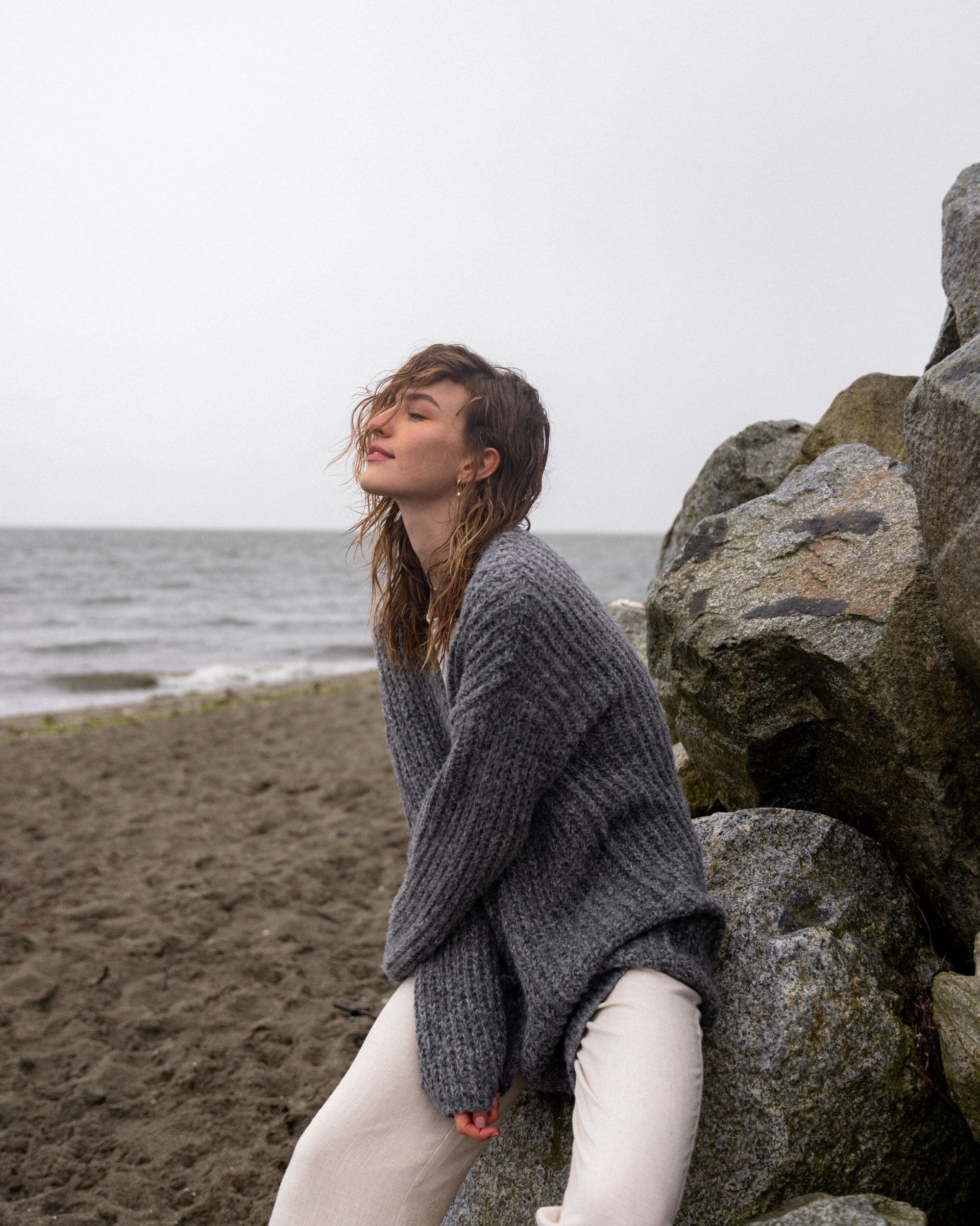 GENTLE FAWN ENID CARDIGAN - CHARCOAL HEATHER