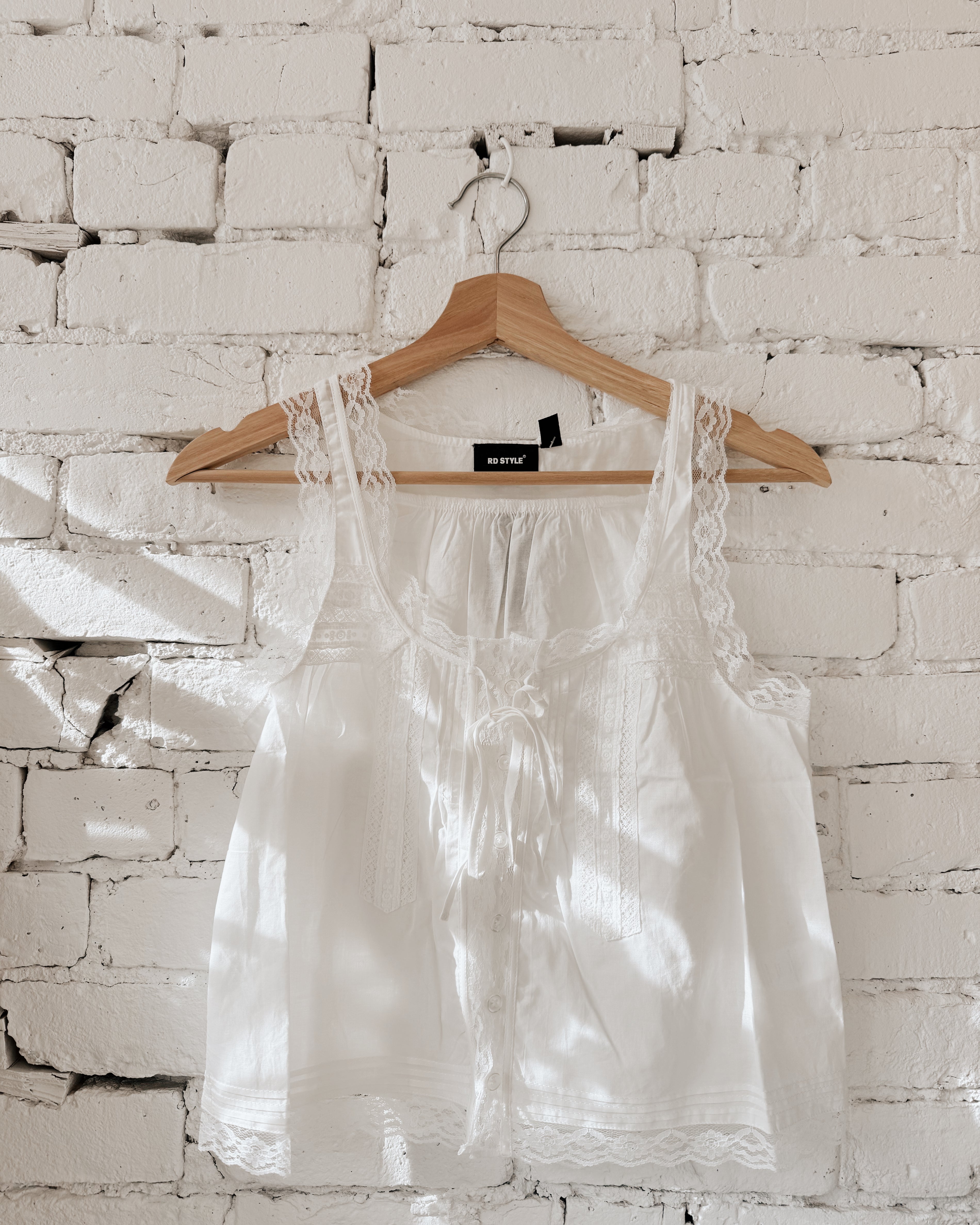 ALIA BUTTON UP TANK - WHITE