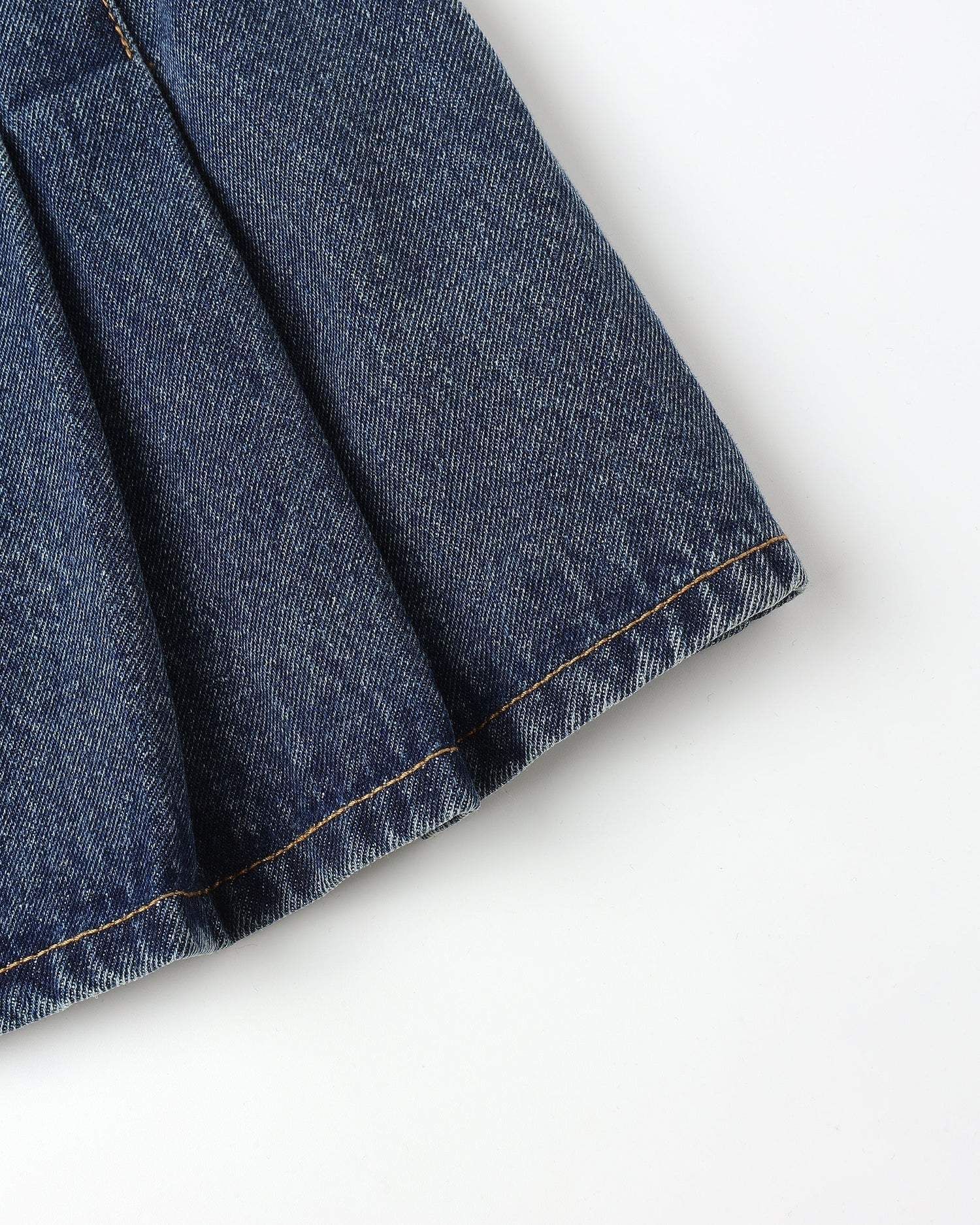 RYLEE + CRU PLEATED DENIM SKIRT - INDIGO