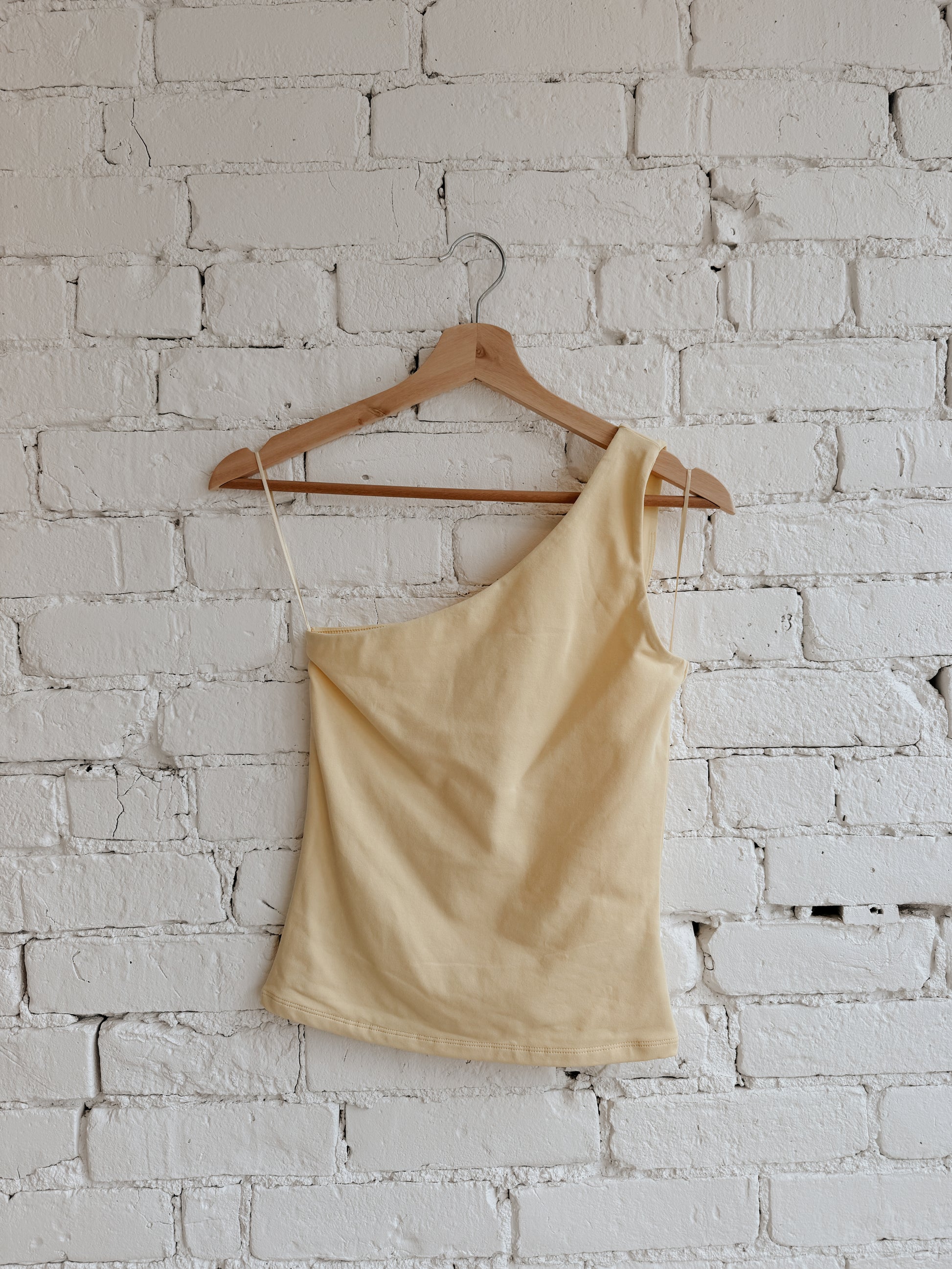 COTTON CORE SUNNY ONE SHOULDER TOP - DOUBLE CREAM