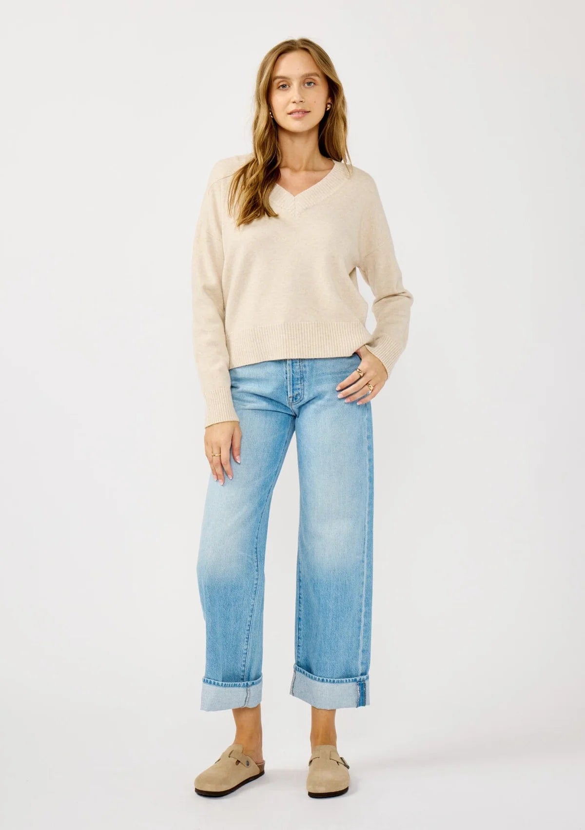 LOVESTITCH MITCHELL V NECK SWEATER - HEATHER PETAL