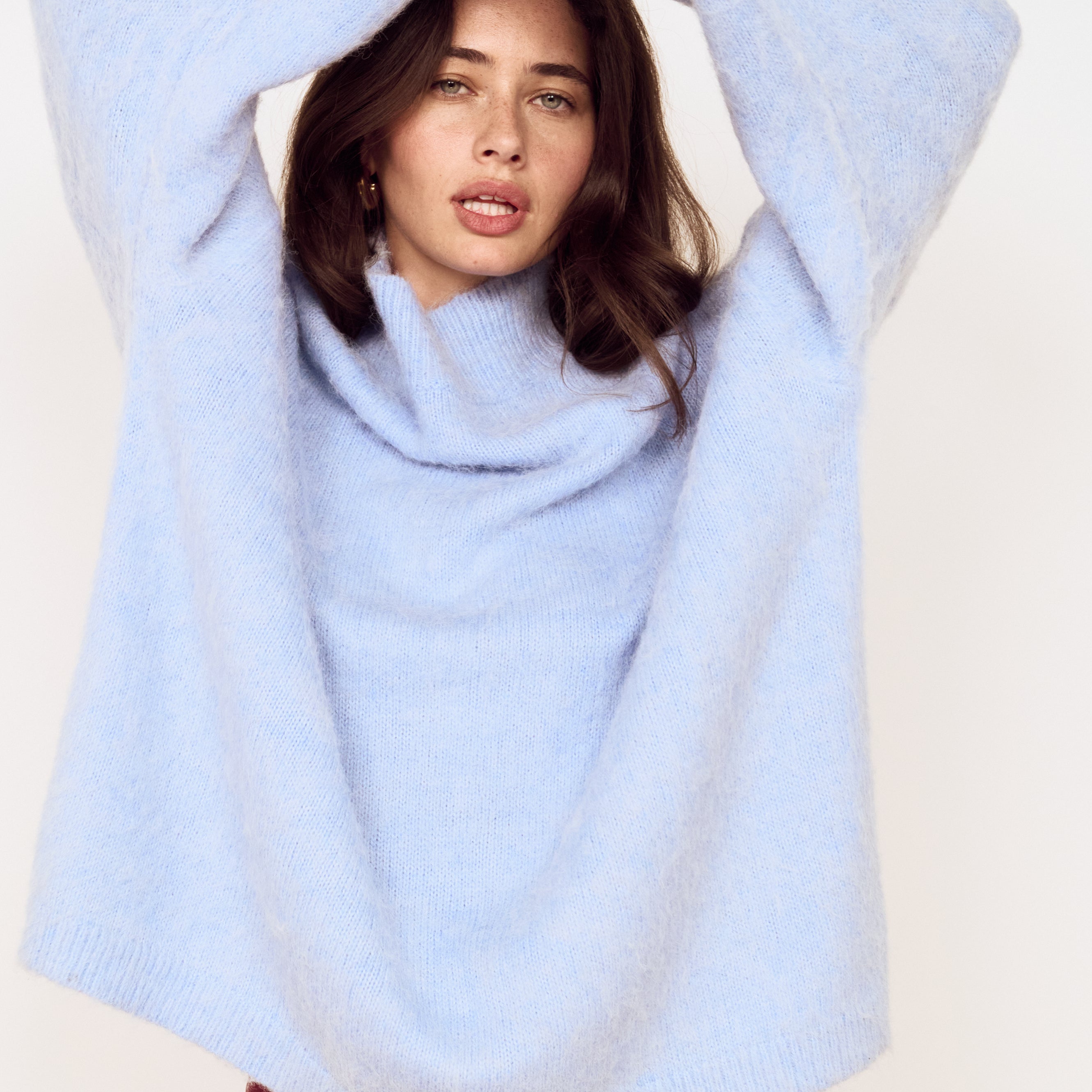 MINKPINK POET OVERSIZED BRUSHED SWEATER - SKY BLUE