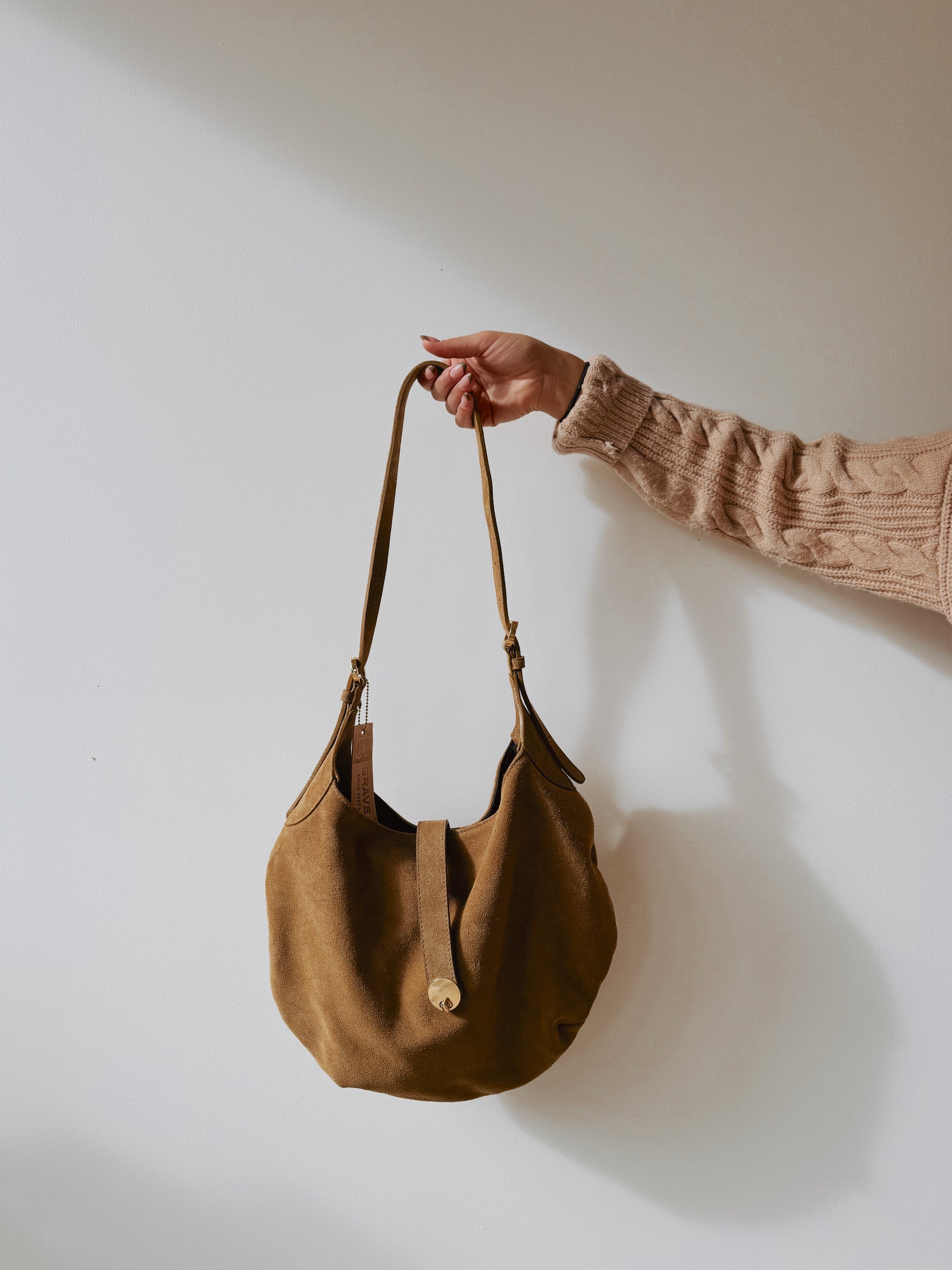 BRAVE LEATHER KELANI SUEDE BAG - OLIVETTA
