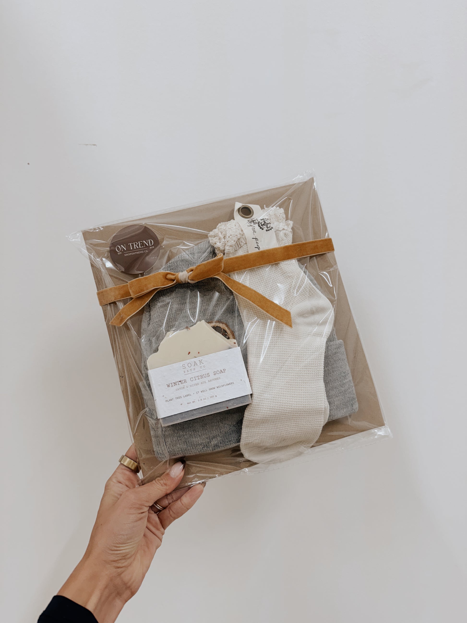 ON TREND GIFT SET #033