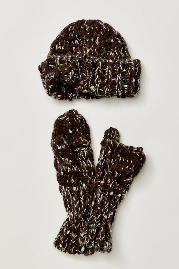 FREE PEOPLE SPECKLED HAT + MITT SET - CHOCOLATE
