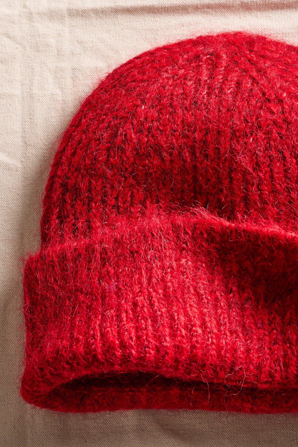 FREE PEOPLE FROSTLINE BEANIE - RED