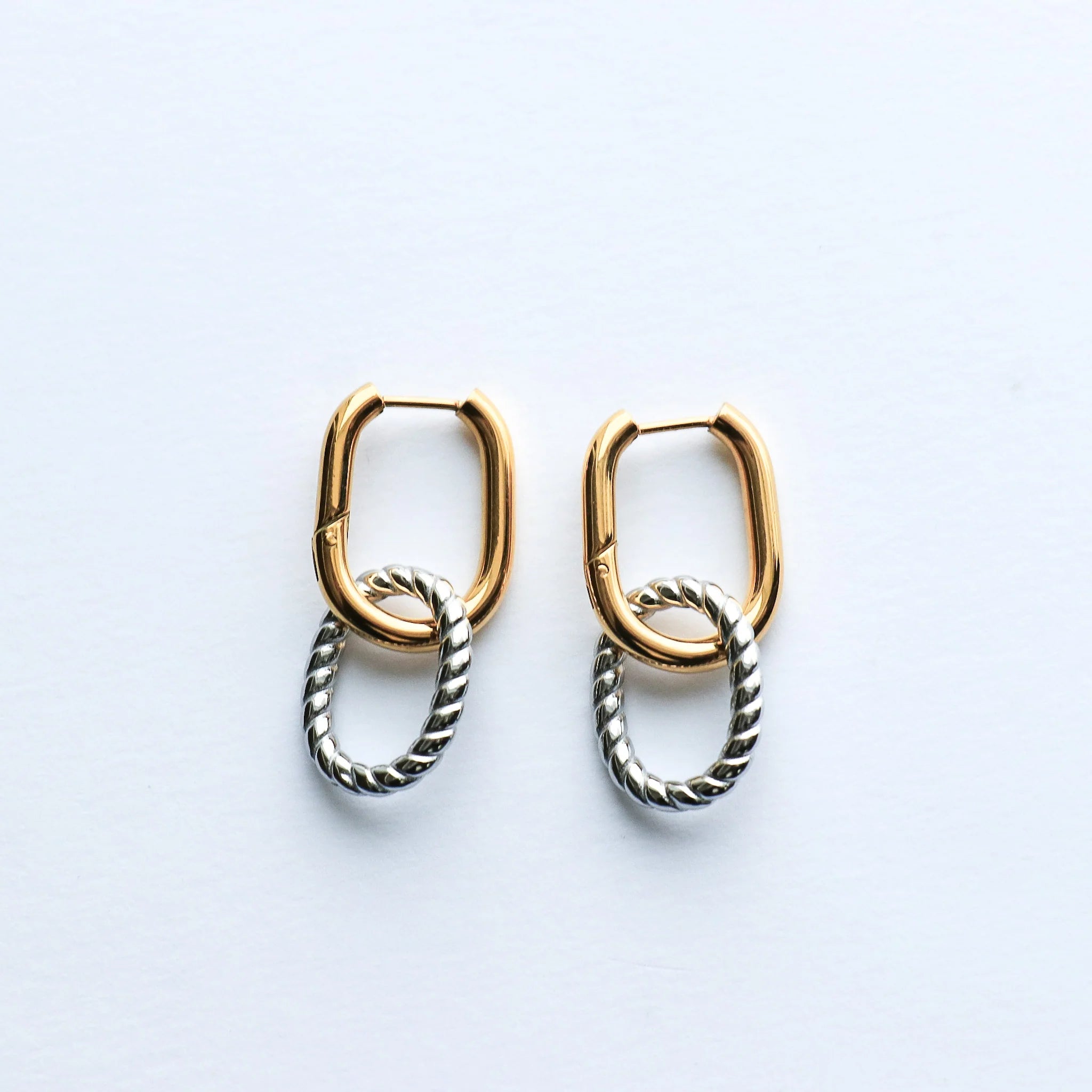 ZYNKI TWO TONE DROP EARRINGS - MULTI