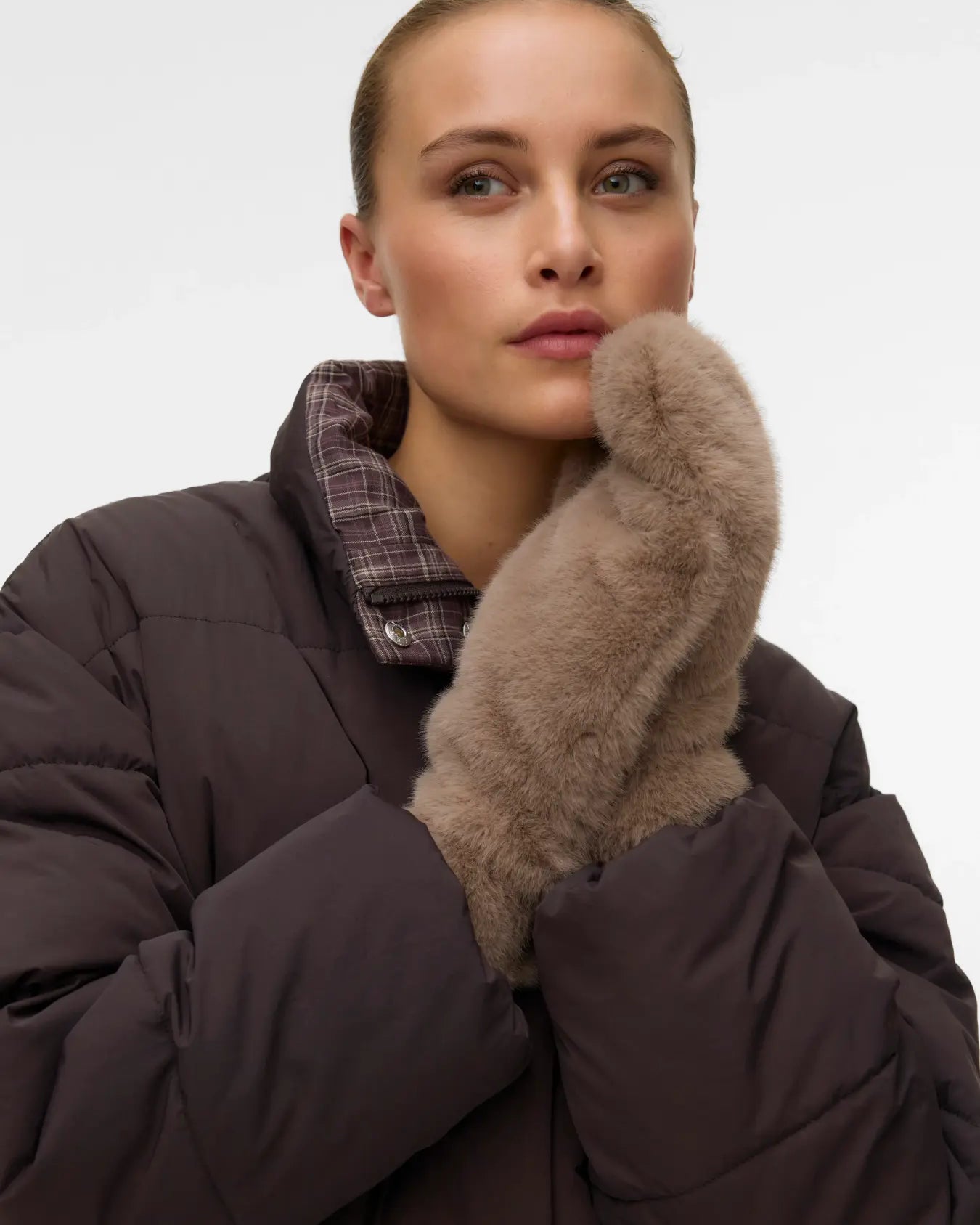 VM KAJA FAUX FUR MITTENS - SILVER MINK