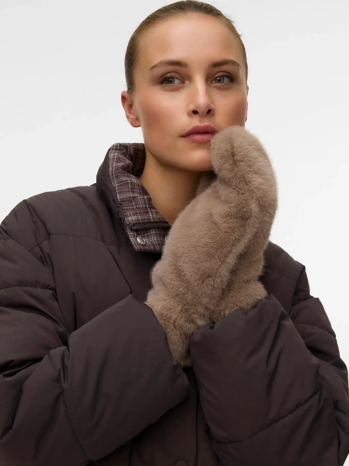 VM KAJA FAUX FUR MITTENS - SILVER MINK