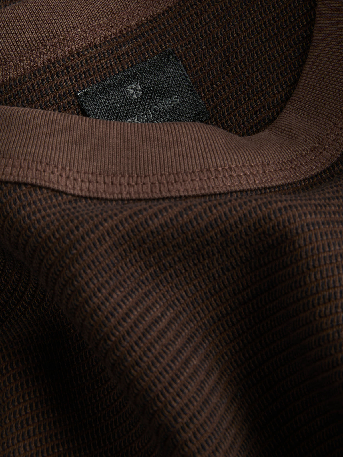 JJ BLATHEO LONG SLEEVE - CHOCOLATE