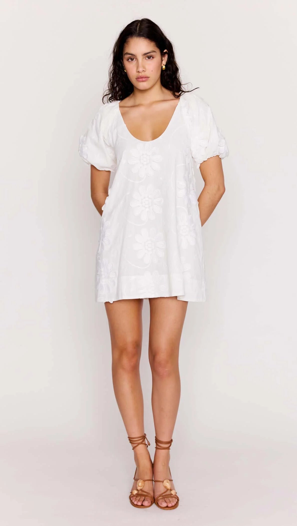 MP ALESSIA SMOCK MINI DRESS - WHITE