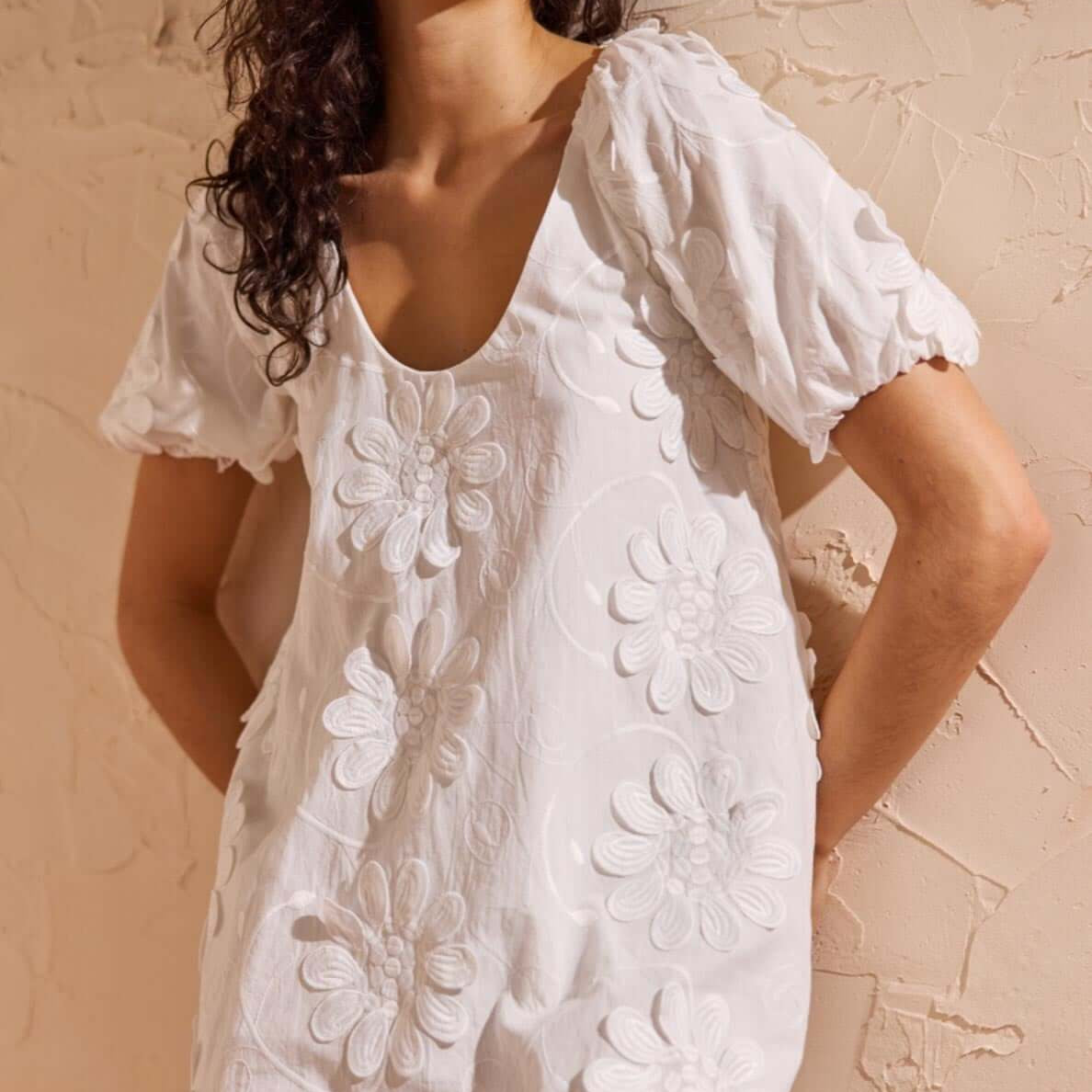 MP ALESSIA SMOCK MINI DRESS - WHITE