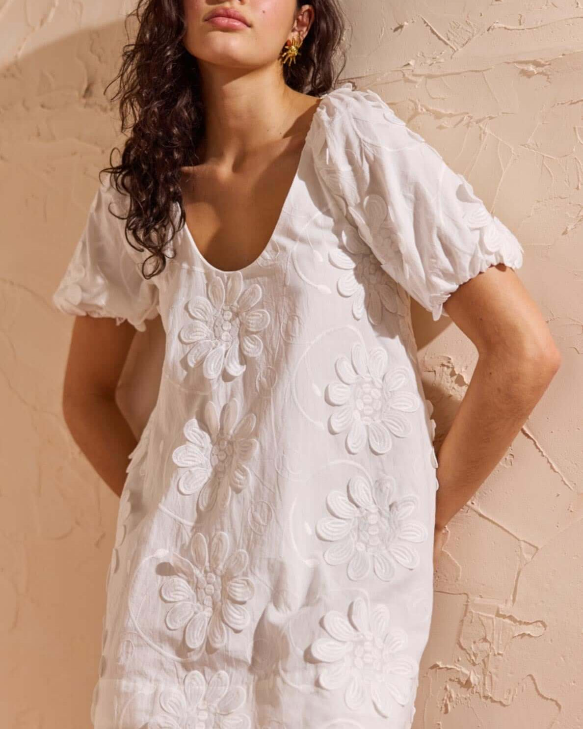 MP ALESSIA SMOCK MINI DRESS - WHITE