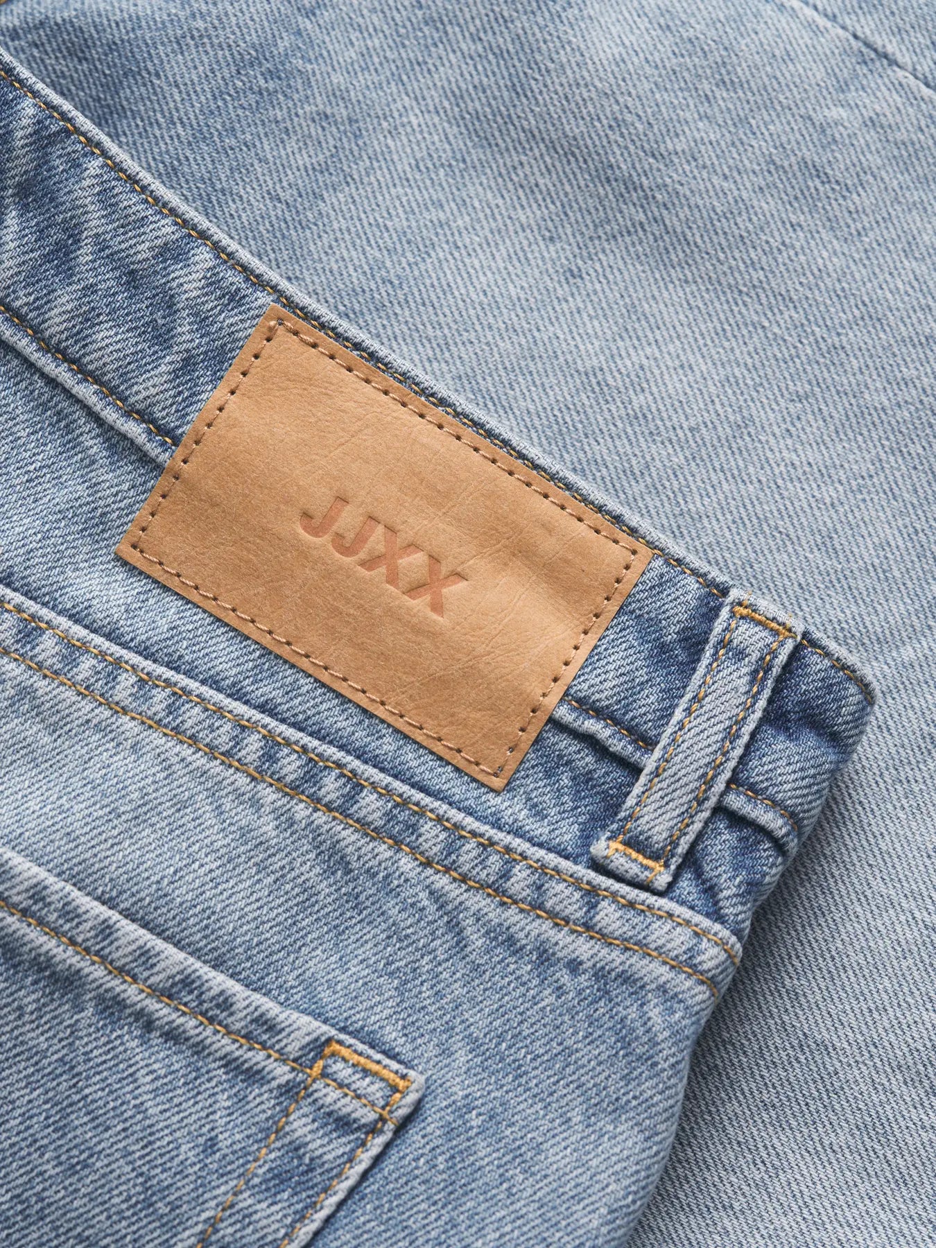 JJXX SEVILLE DENIM SHORTS - MEDIUM BLUE