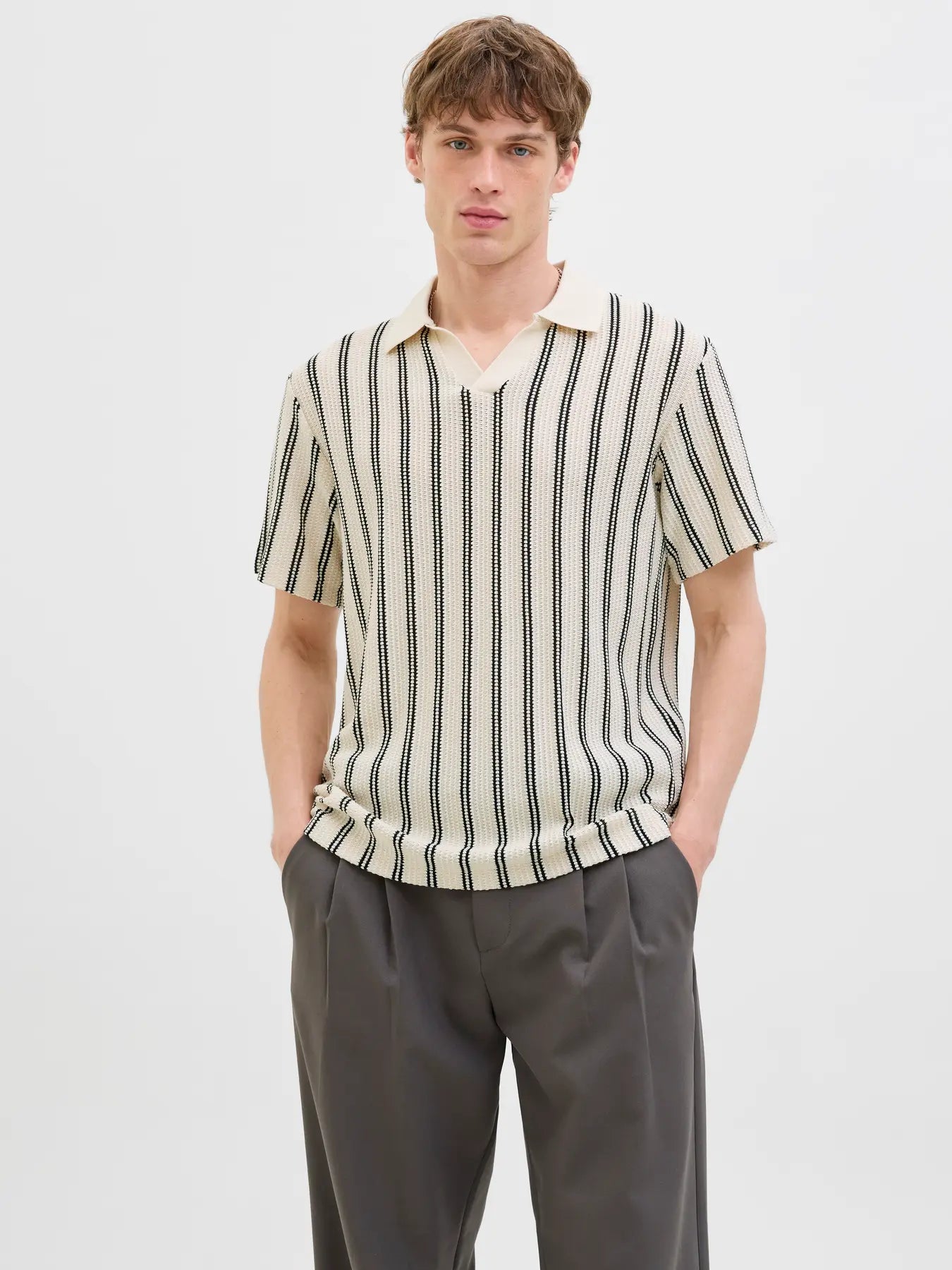 HARRY SPLIT NECK POLO - CLOUD DANCER