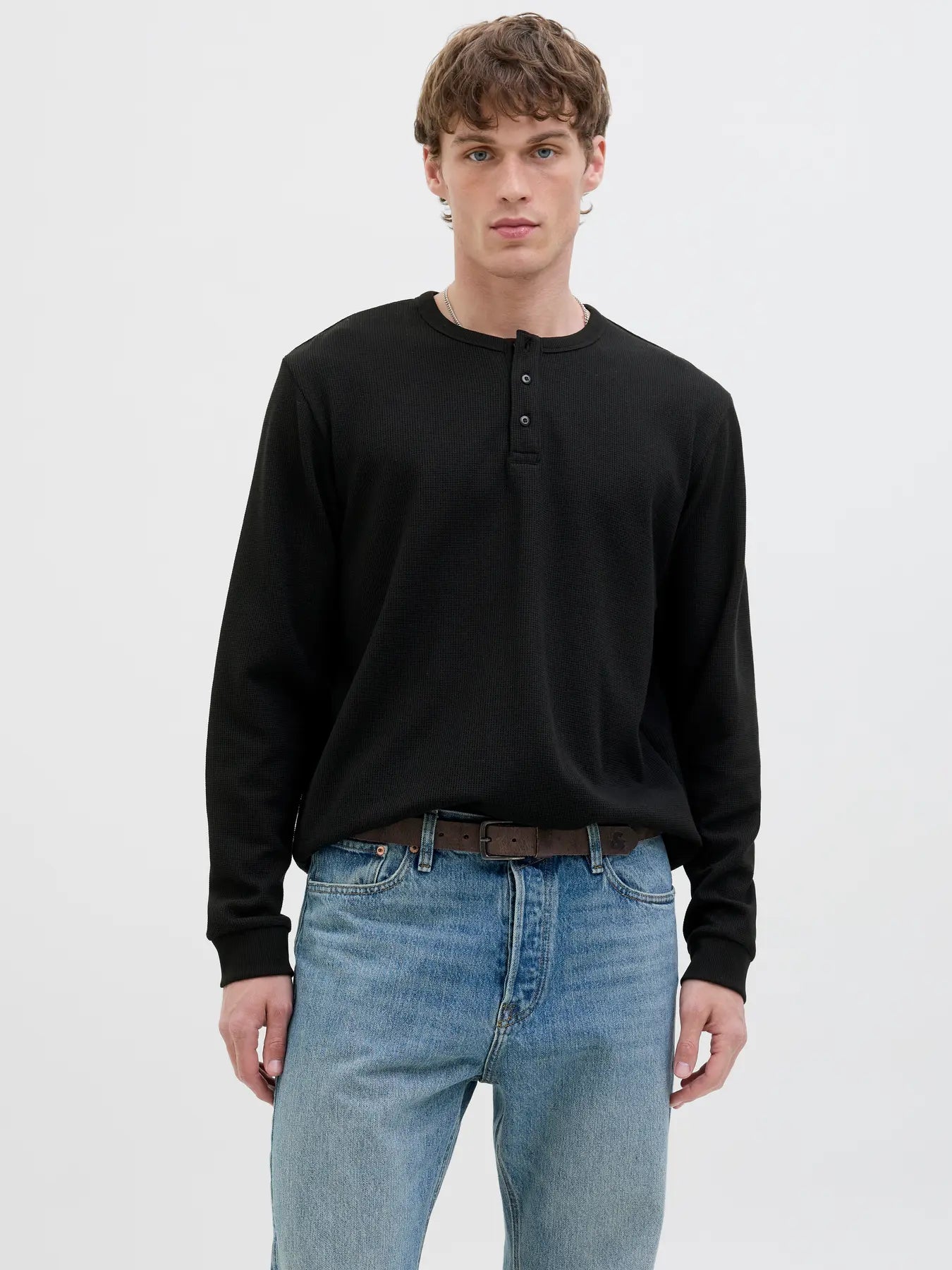 DOVER LS HENLEY - BLACK