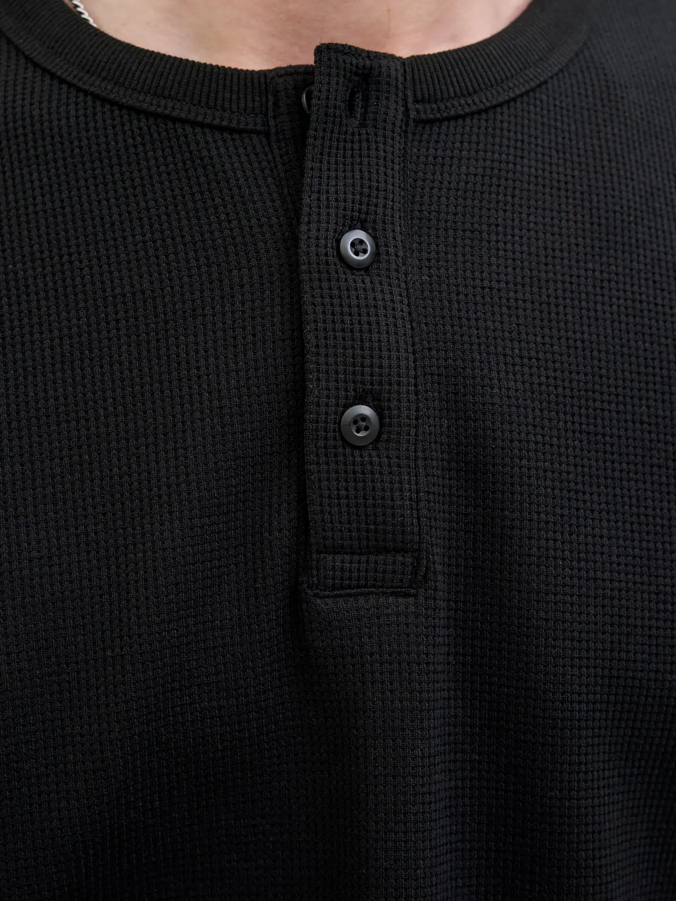 DOVER LS HENLEY - BLACK