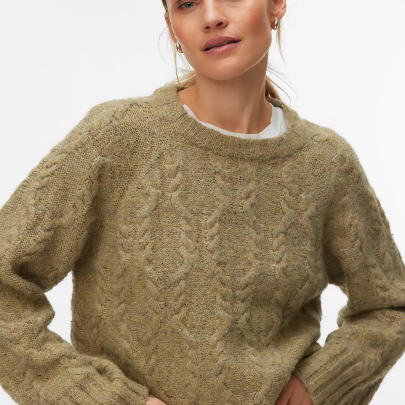 VM INGRID CABLE KNIT PULLOVER - OIL GREEN