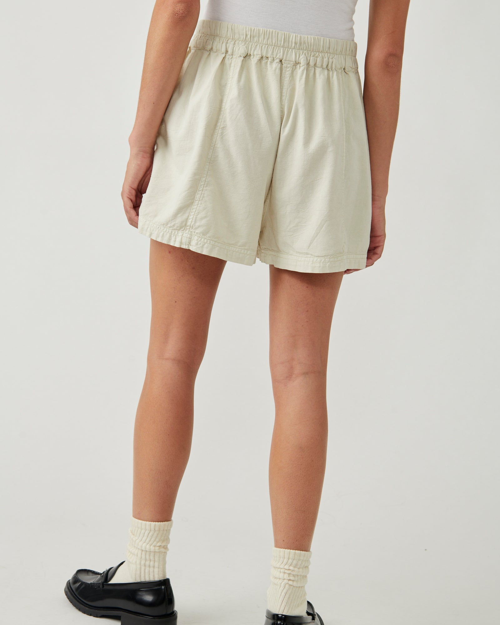 FREE PEOPLE GET FREE POPLIN SHORTS - NILLA CREAM