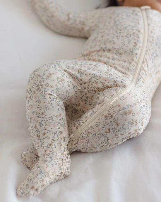QUINCY MAE BAMBOO FOOTIE - BLOOM
