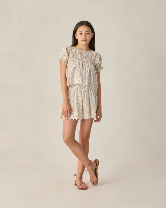 RYLEE + CRU TEEN SMOCKED V SKIRT - BLOOM