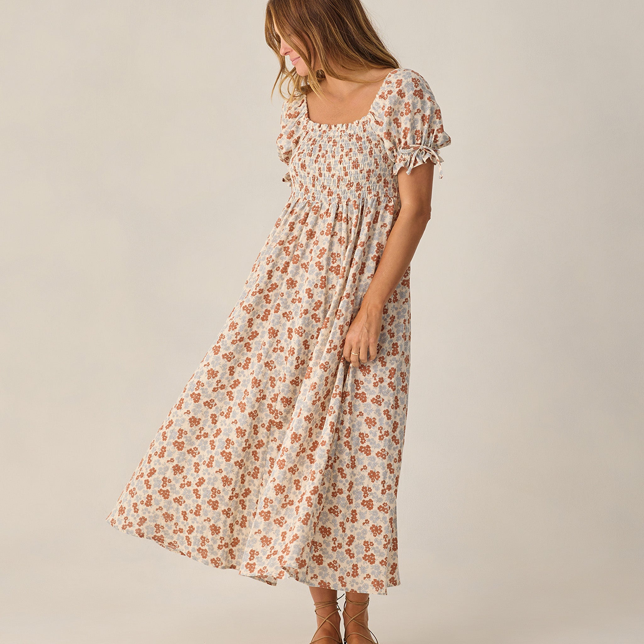 RYLEE + CRU DALLAS MIDI DRESS - AMERICANA FLORAL