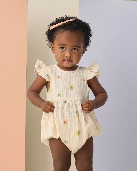 RYLEE + CRU AMELIA ROMPER - EMBROIDERED DAISIES