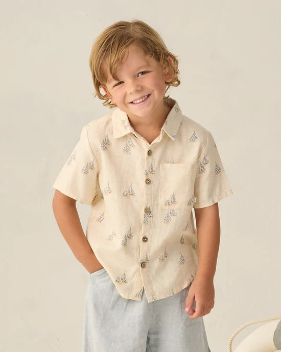 RYLEE + CRU COLLARED SHORT SLEEVED SHIRT - SAIL