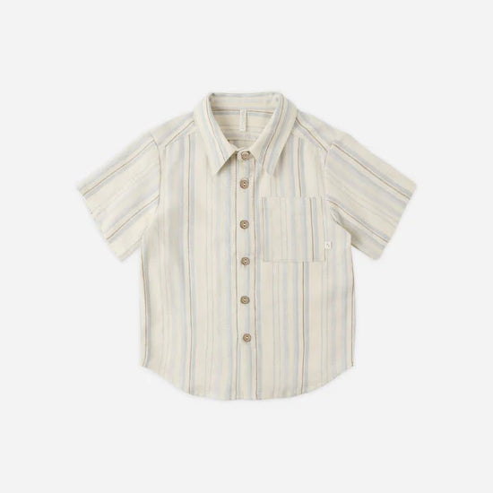 RYLEE + CRU COLLARED SHORT SLEEVE SHIRT - SEA STRIPE