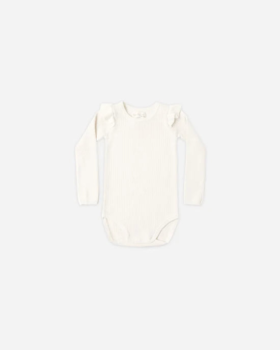 RYLEE + CRU SHOULDER RUFFLE BODYSUIT - NATURAL