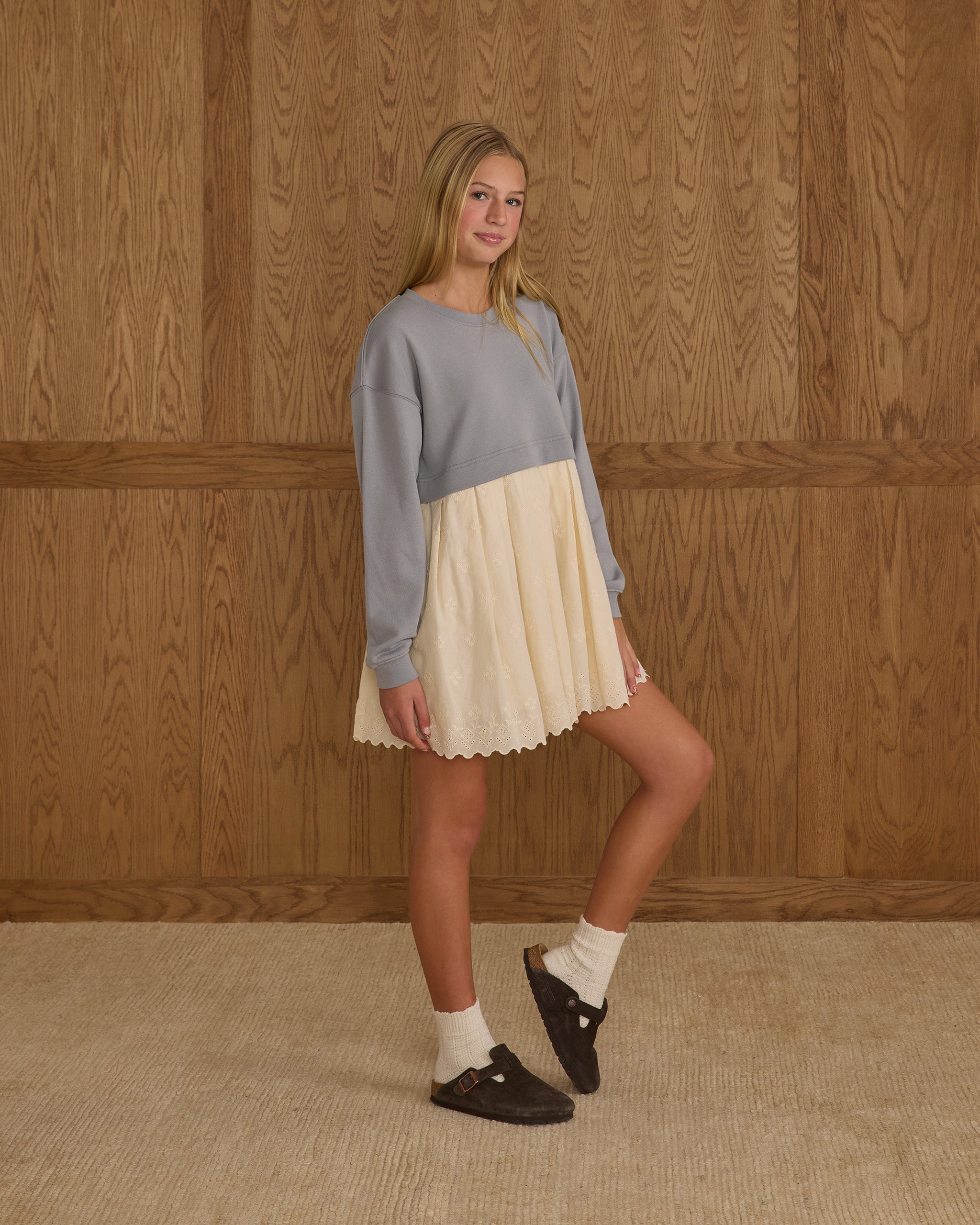 RYLEE + CRU SWEATSHIRT DRESS - DUSTY BLUE